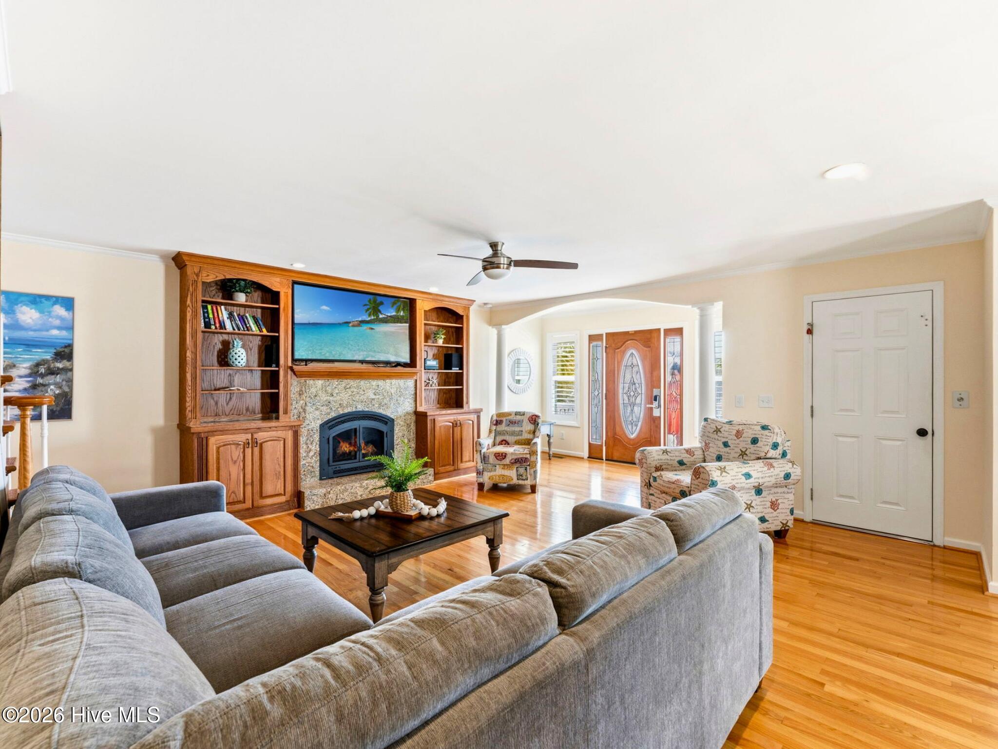 183 W Fourth Street