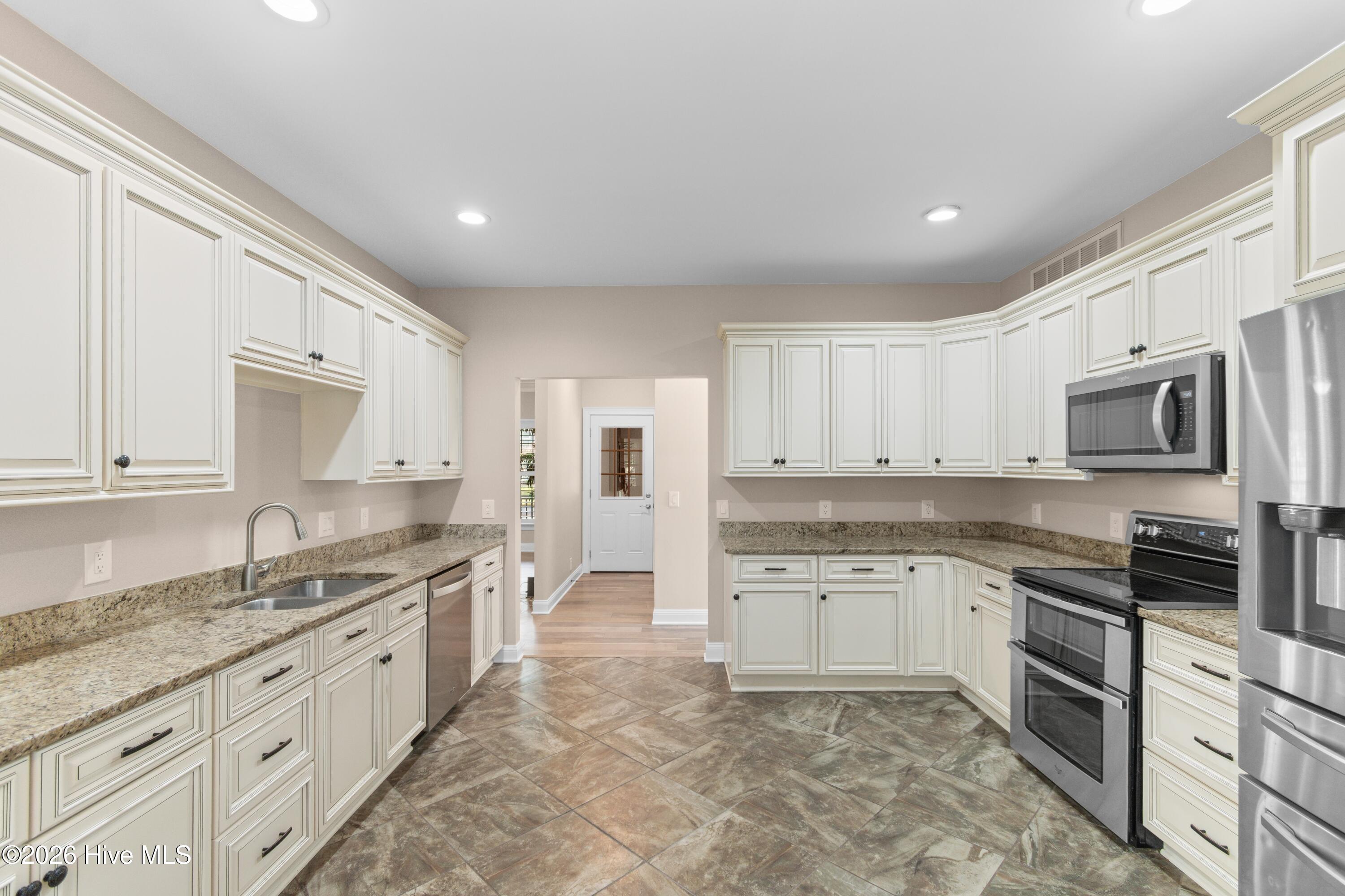 1308 Harbour Watch SW