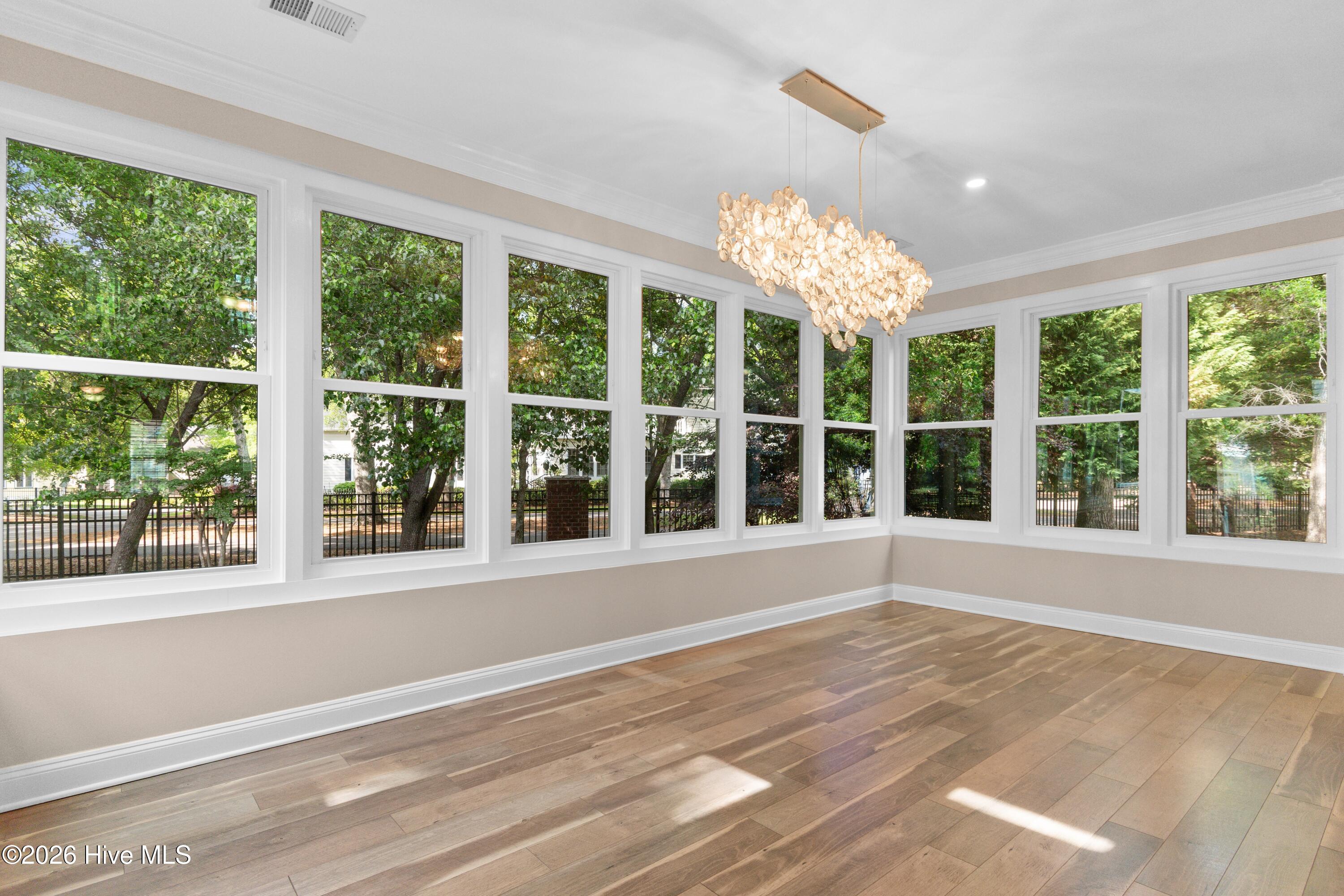1308 Harbour Watch SW