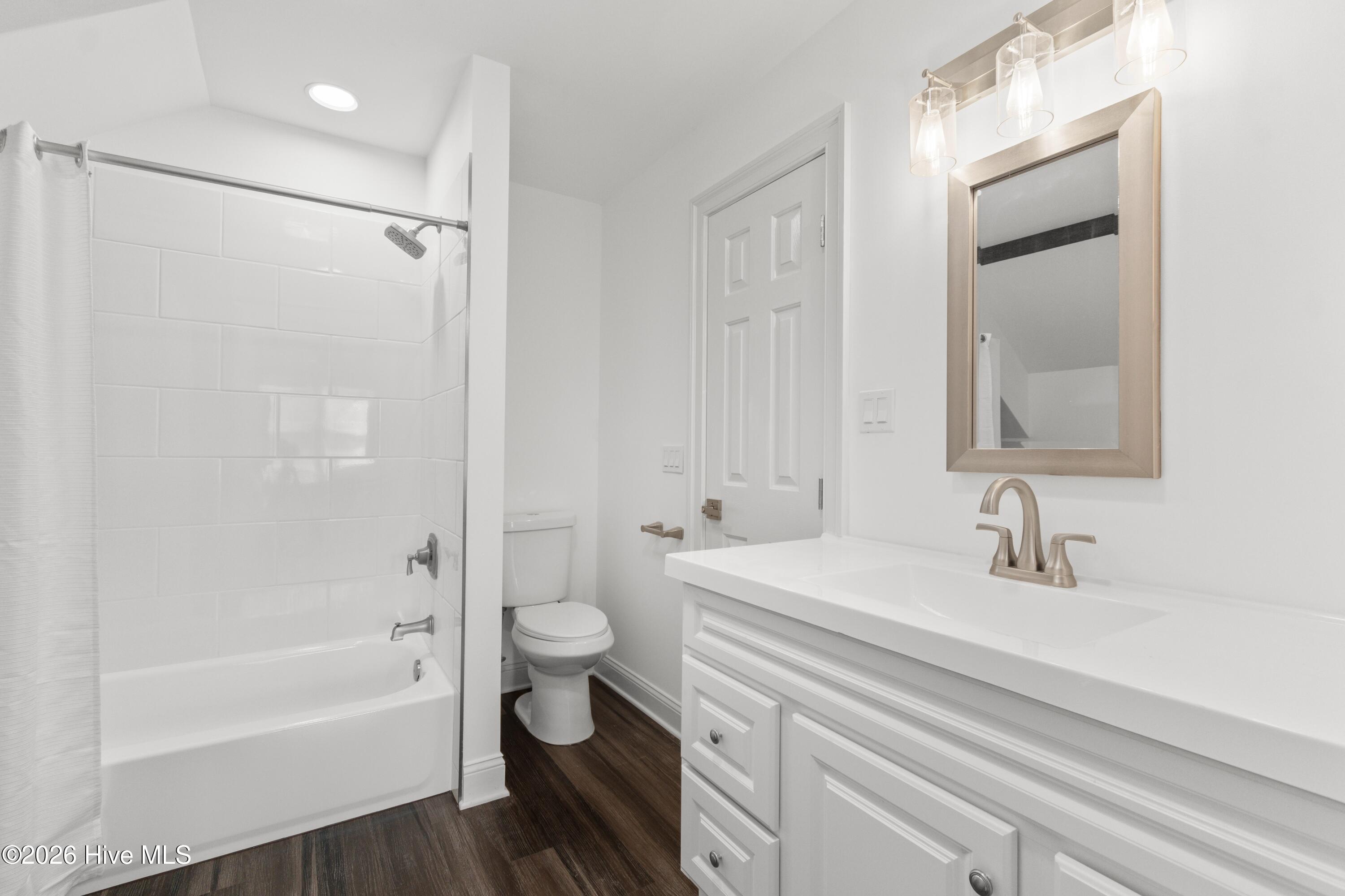1308 Harbour Watch SW