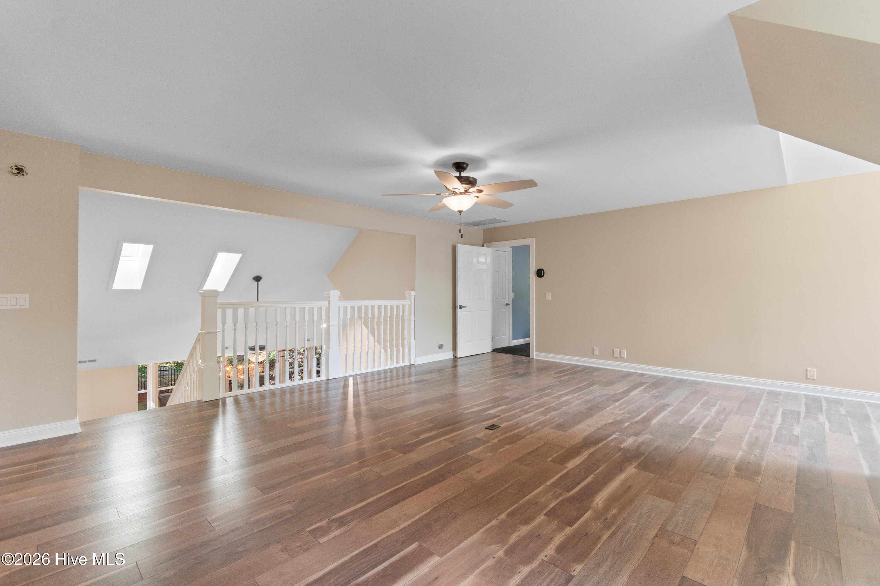 1308 Harbour Watch SW