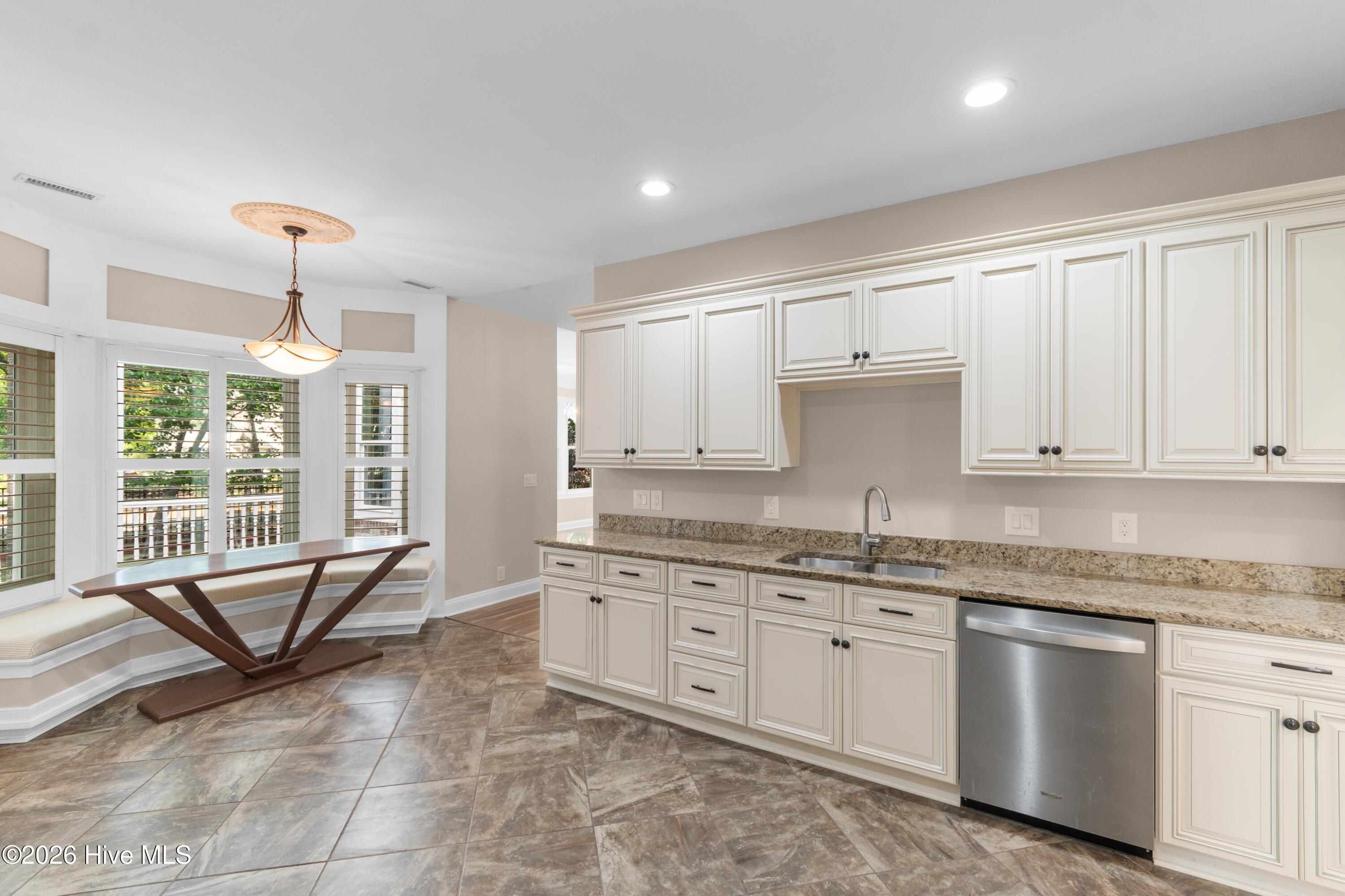 1308 Harbour Watch SW