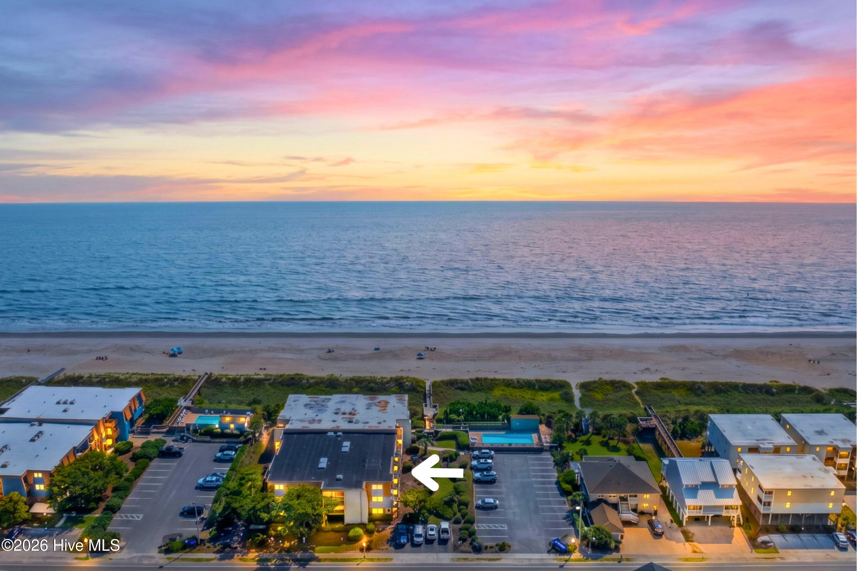 277 W First Street 1j
