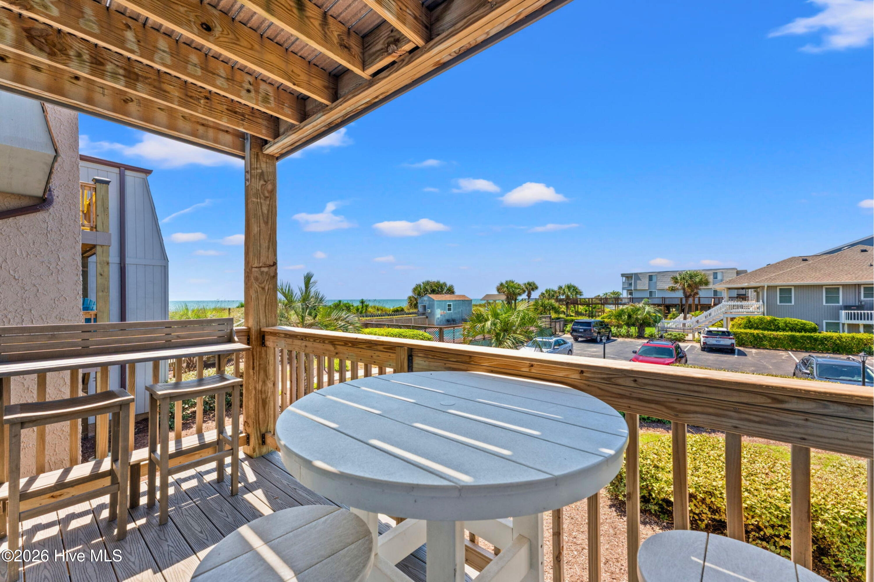 277 W First Street 1j