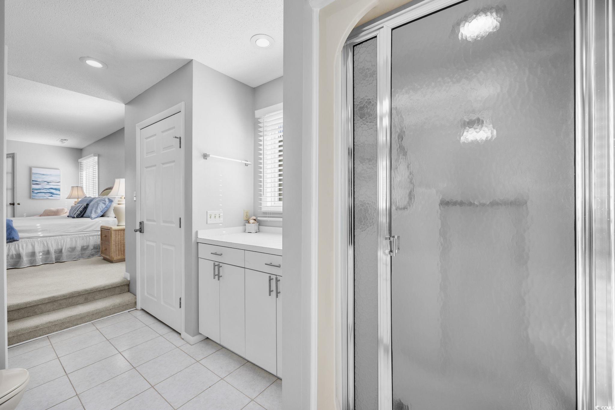 40 Pender St.