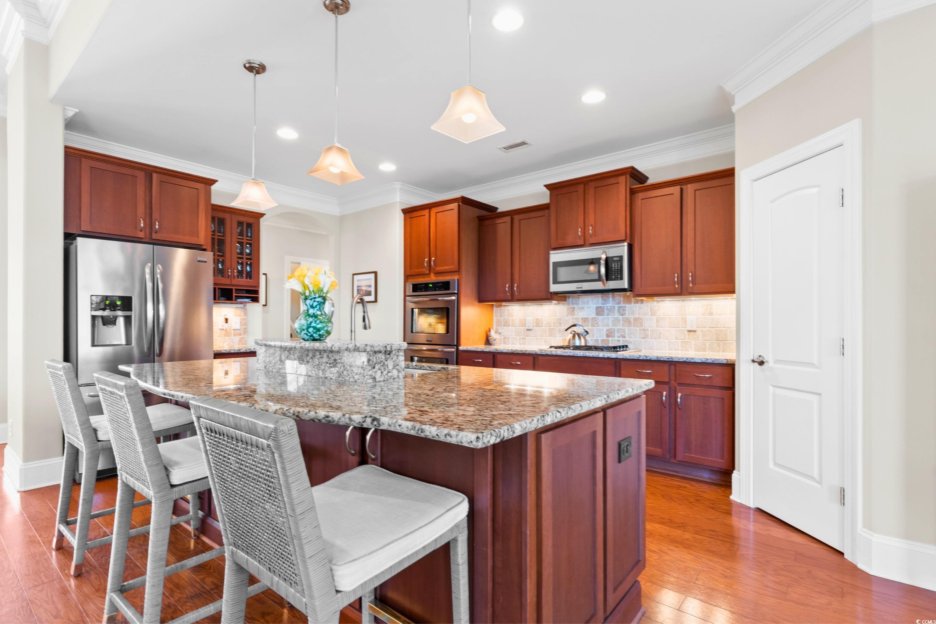 6730 Newcastle Ln.