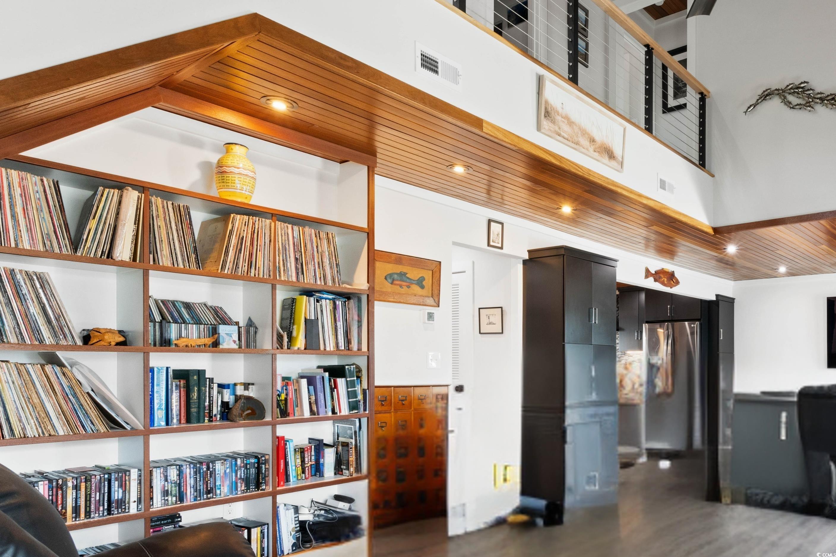604 Ocean Boulevard W