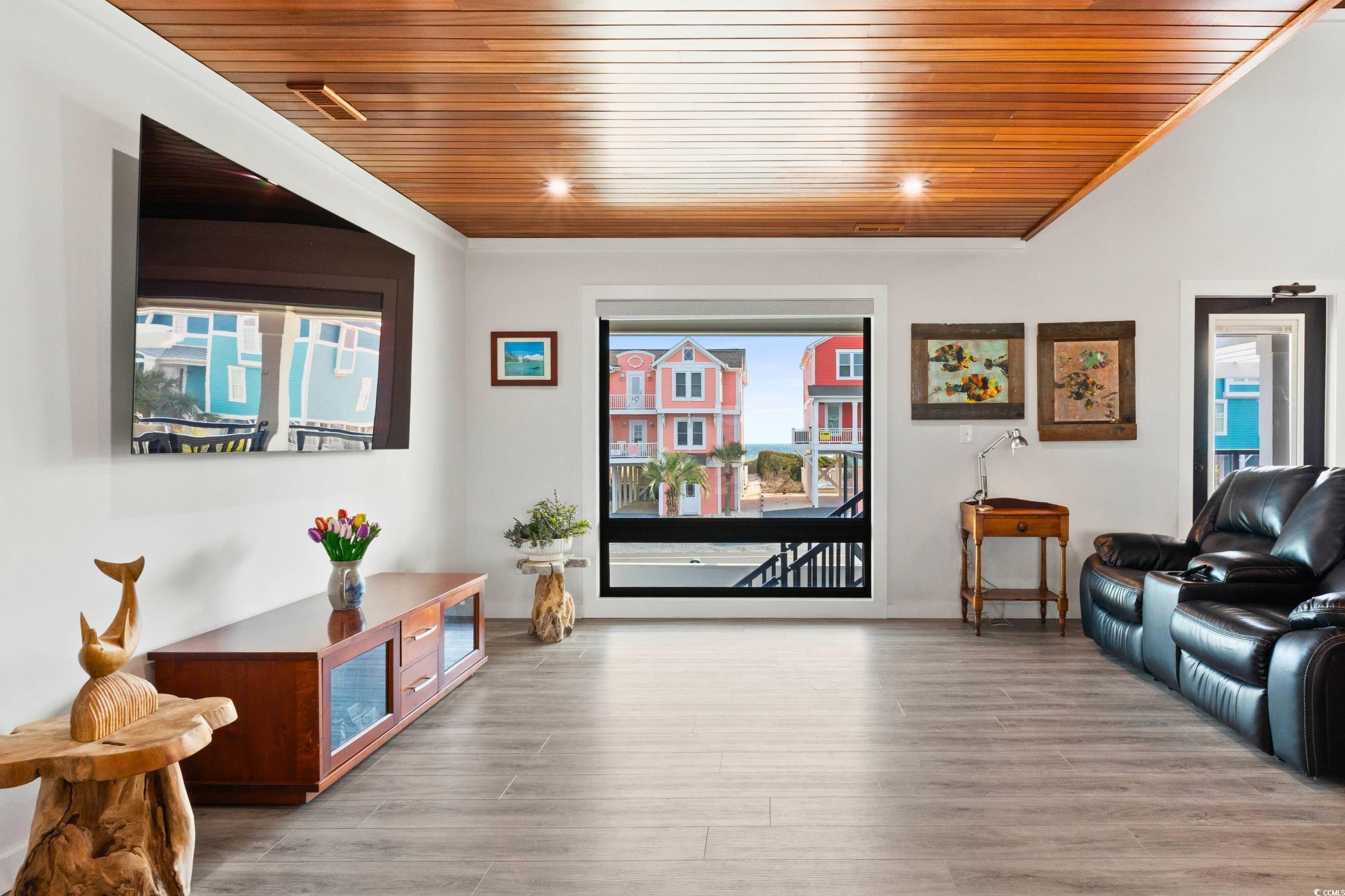 604 Ocean Boulevard W