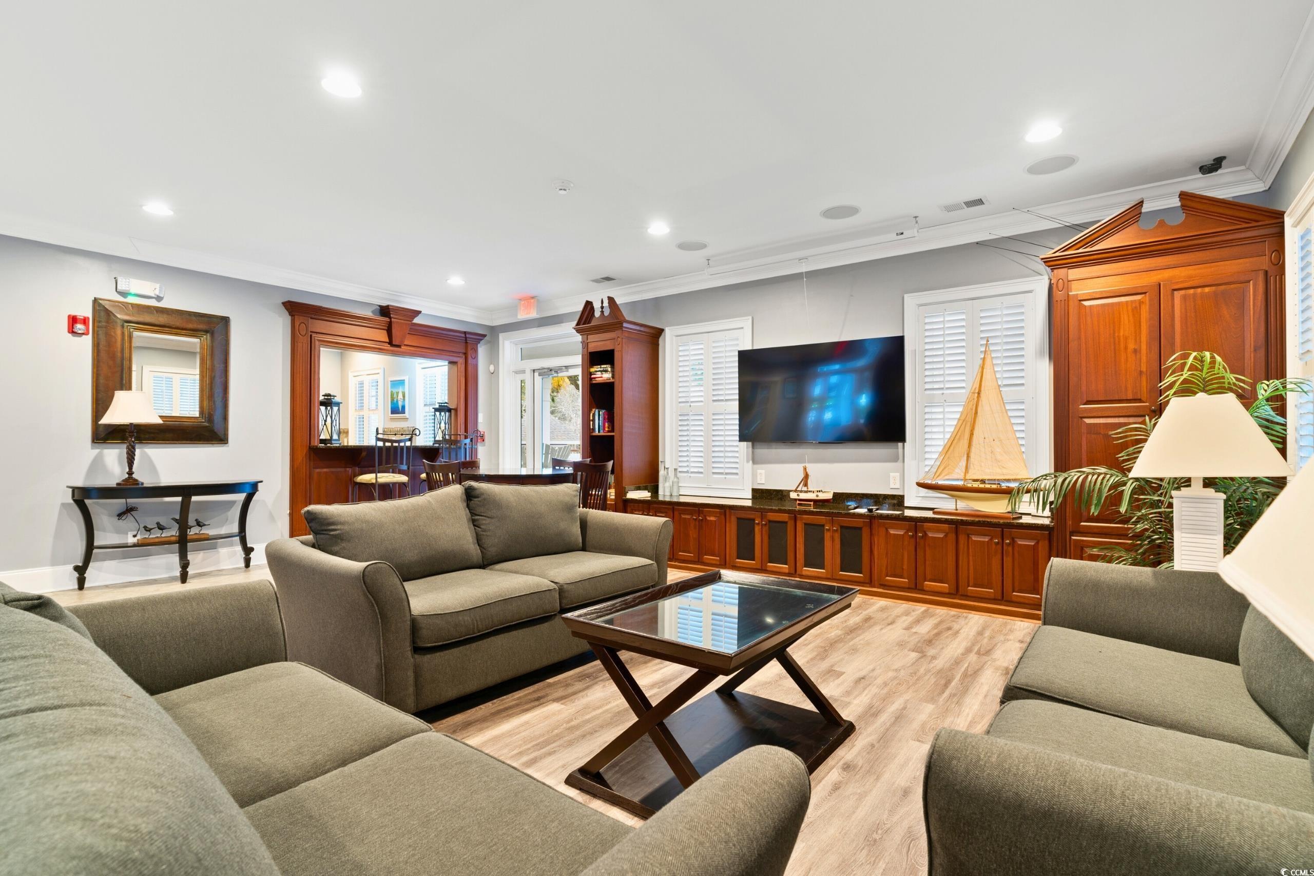 9100 SW Fountain St.