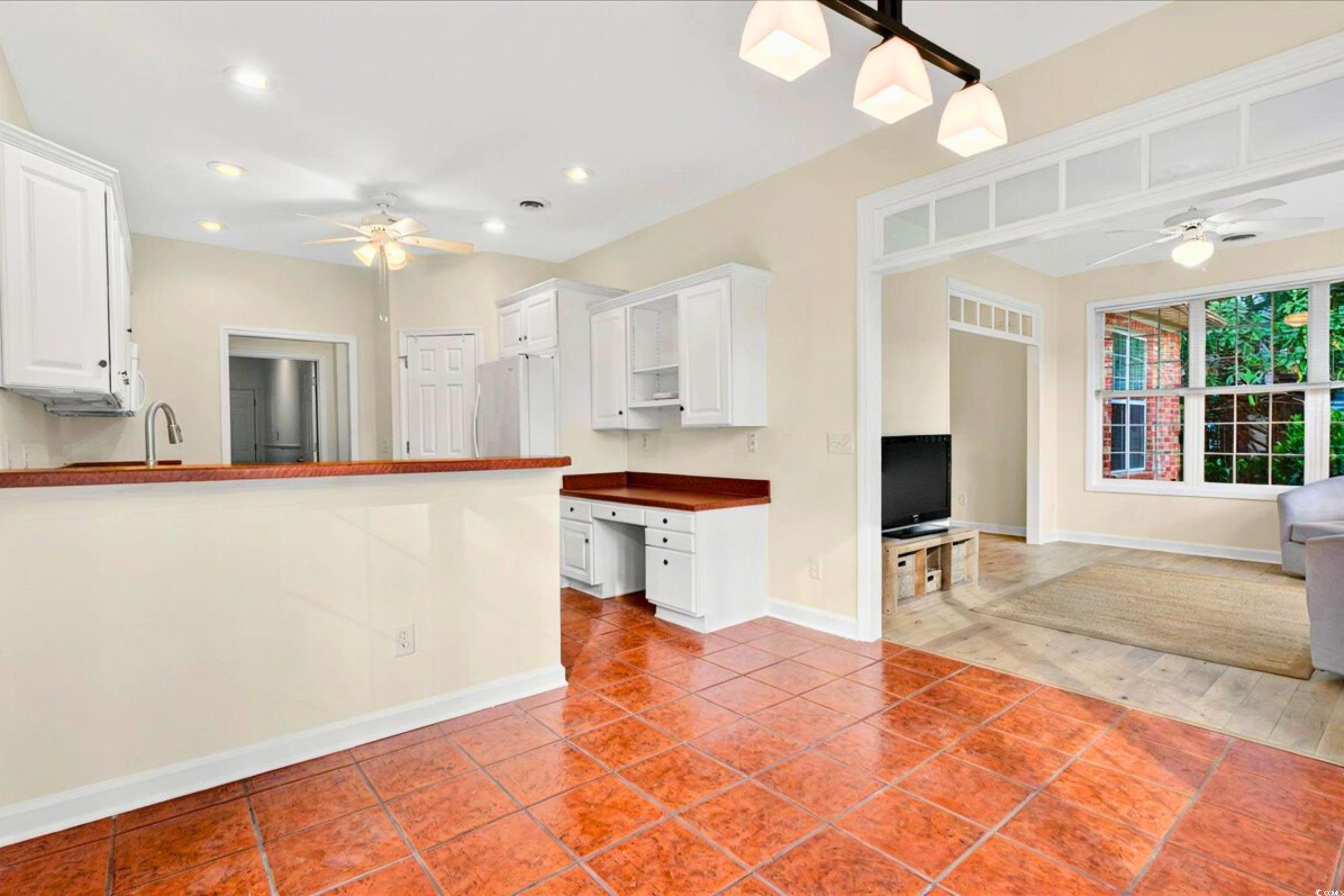 154 Windsor Circle SW