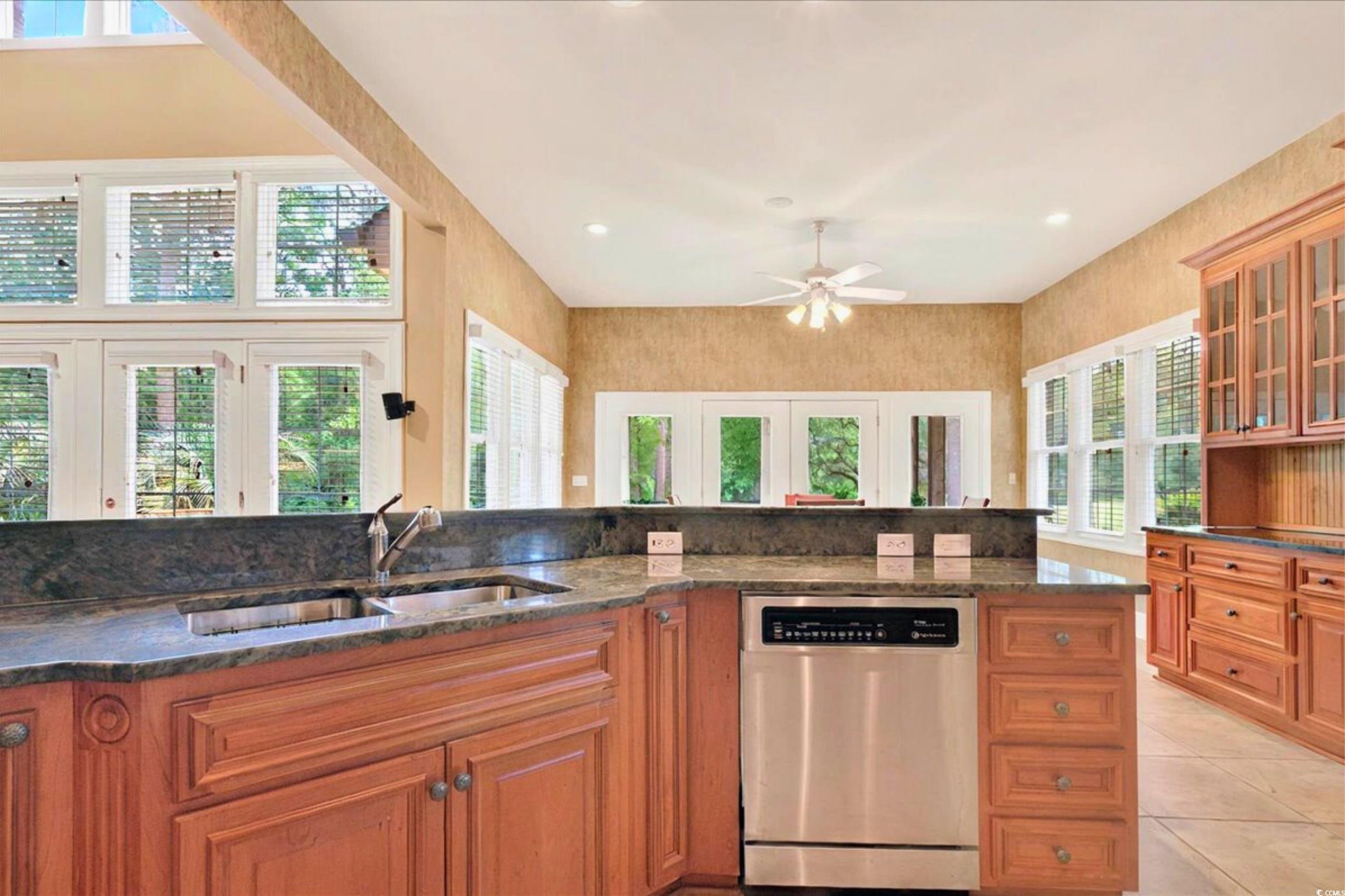 79 Windsor Circle SW