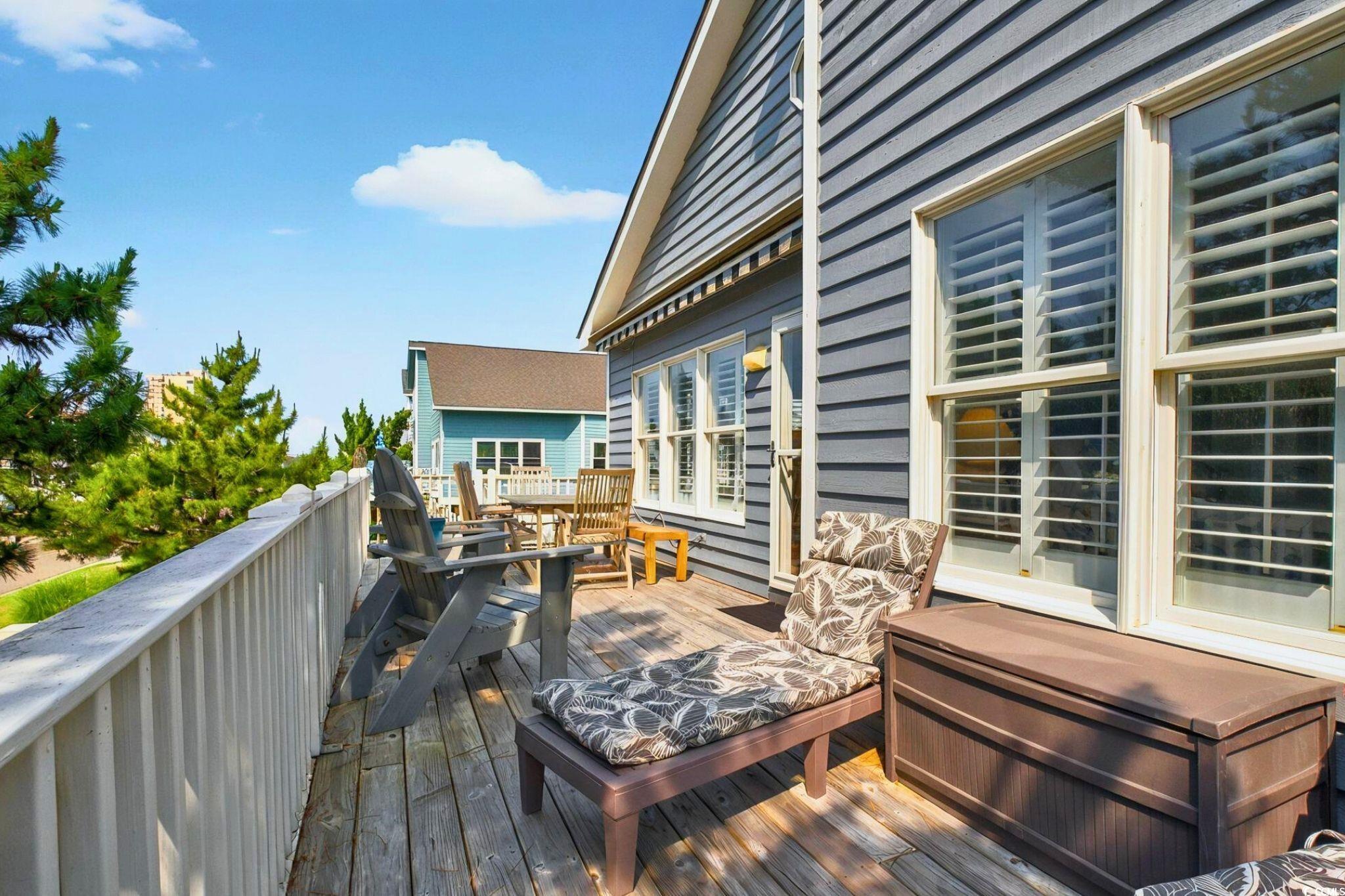 6 Indigo Ct.