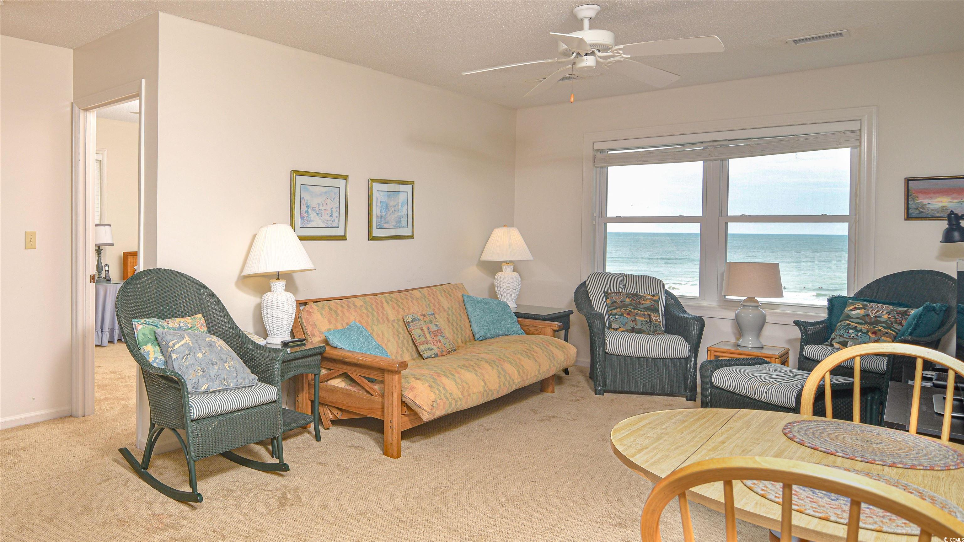 941 W Ocean Blvd.