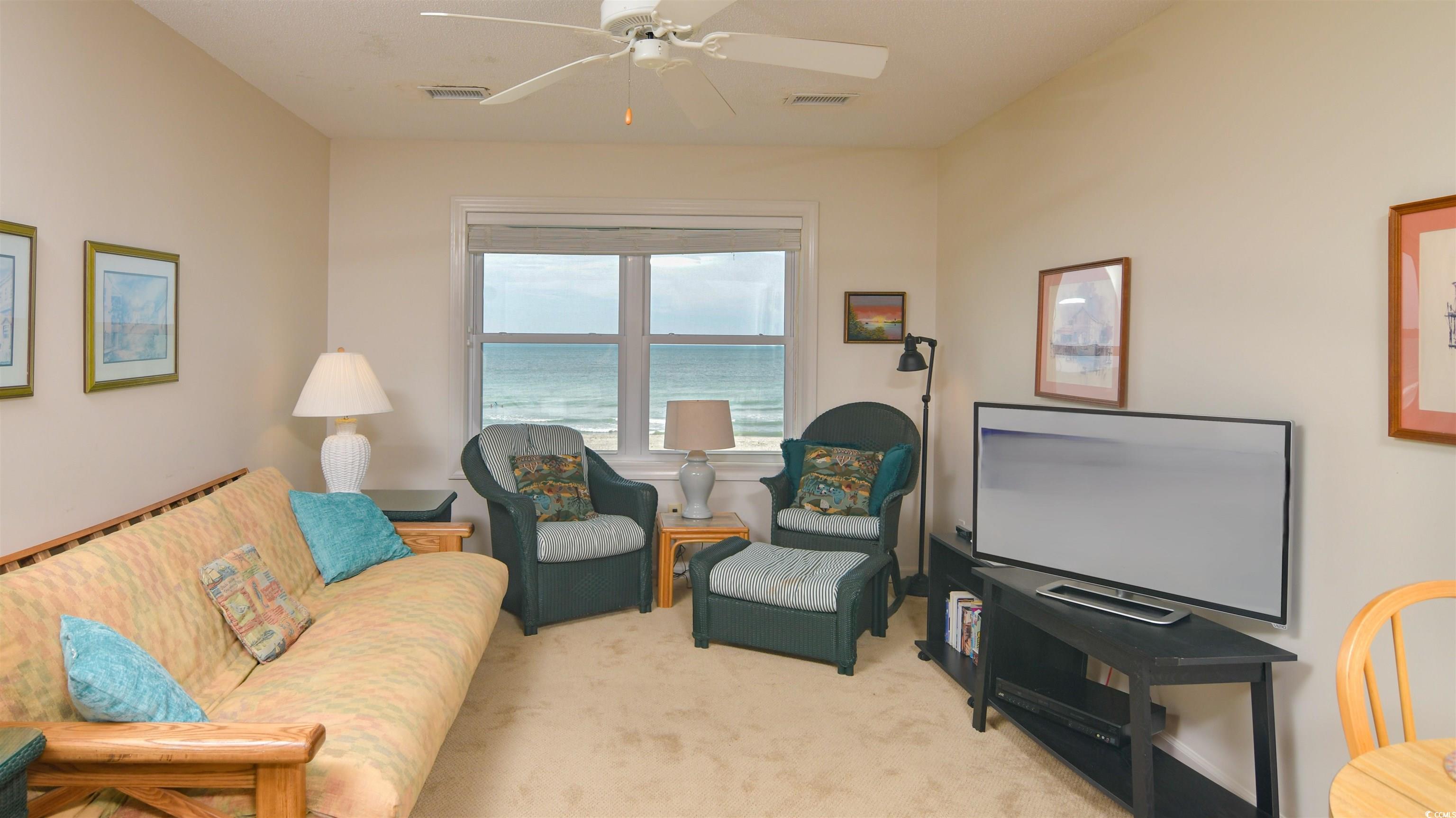 941 W Ocean Blvd.