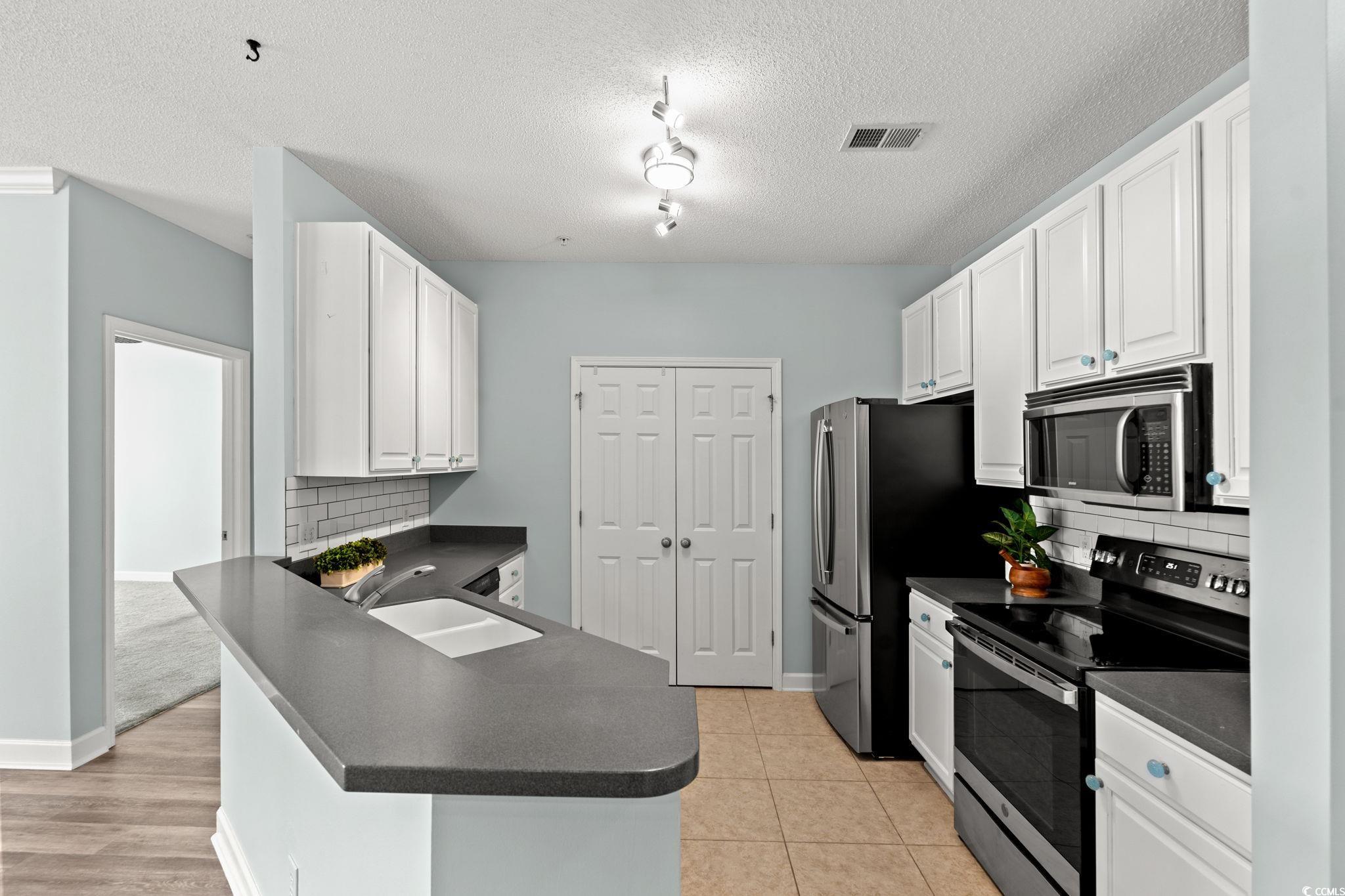 1135 Park Rd. Unit: 1203