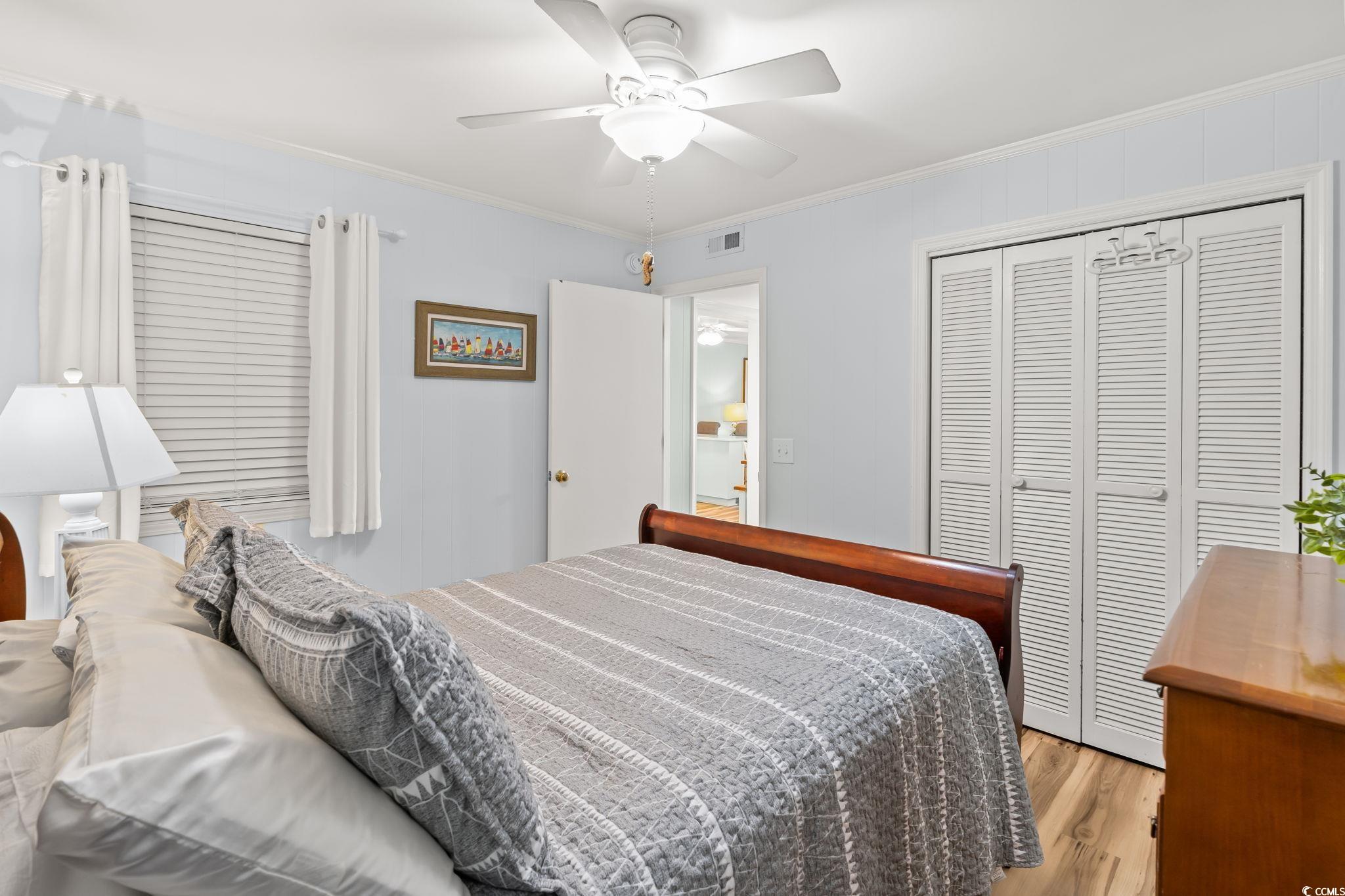 277 W First St. Unit: 1i