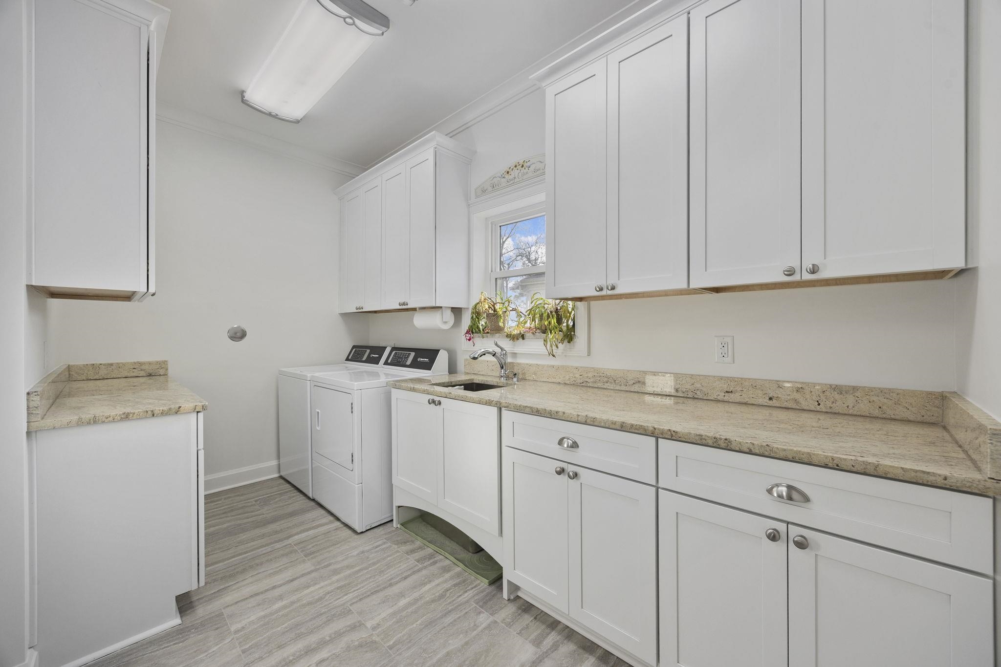 1324 Harbour Watch SW