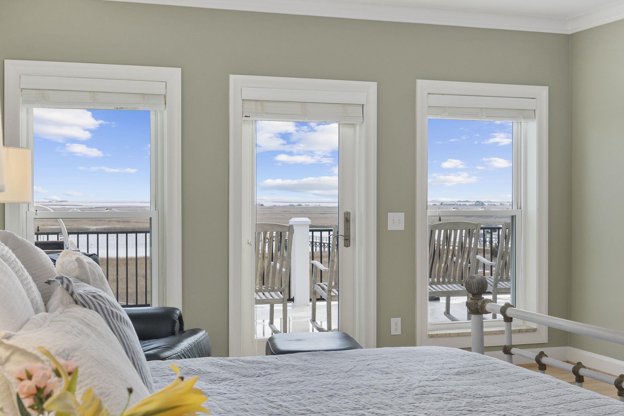 1324 Harbour Watch SW