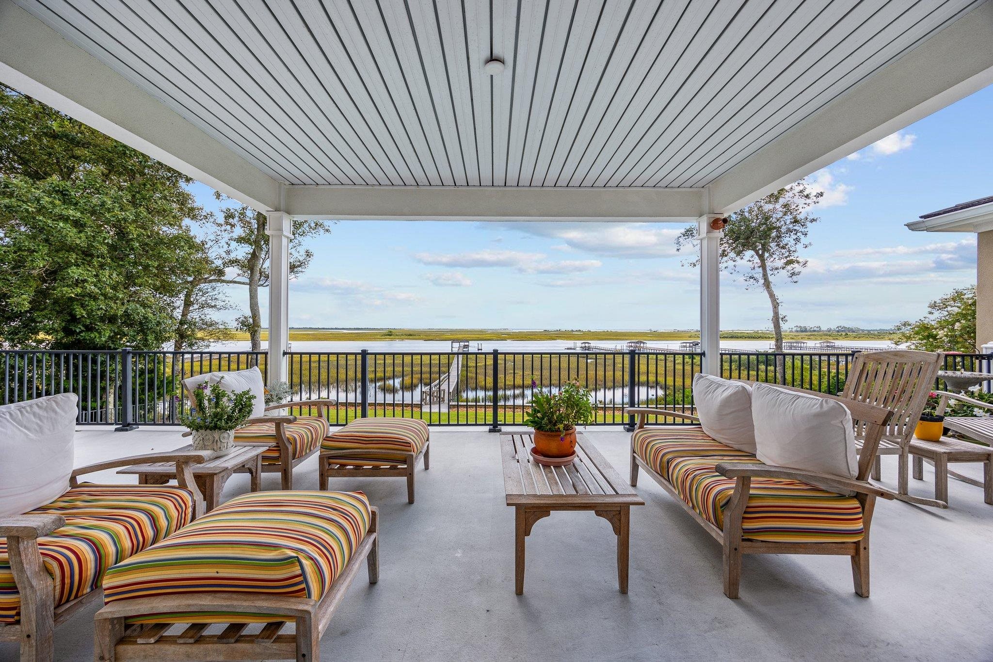 1324 Harbour Watch SW