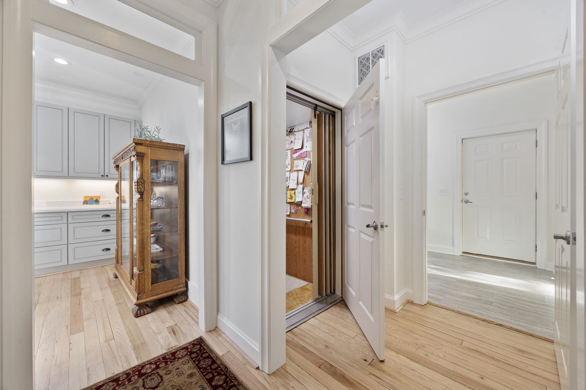 1324 Harbour Watch SW