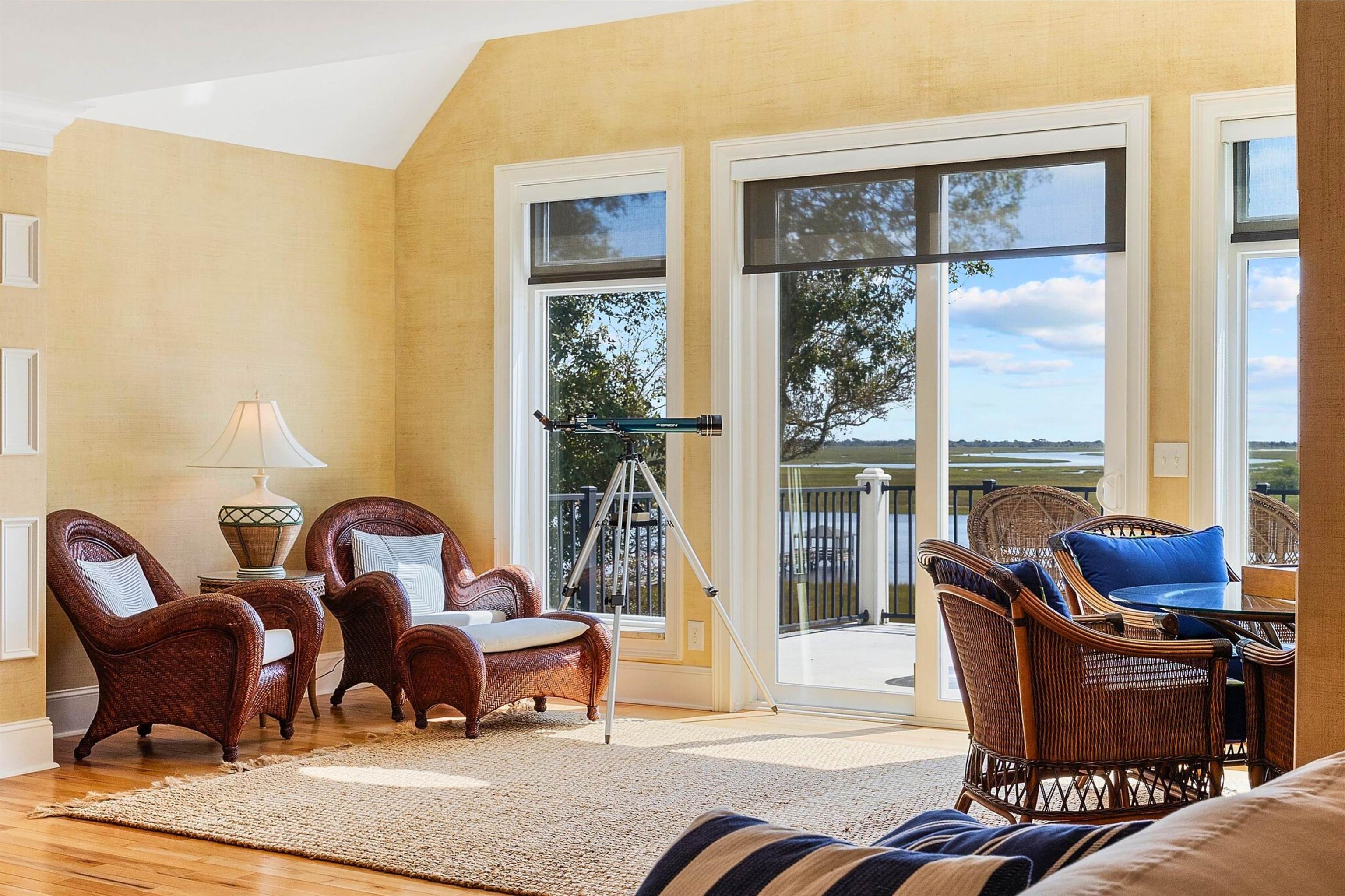 1324 Harbour Watch SW