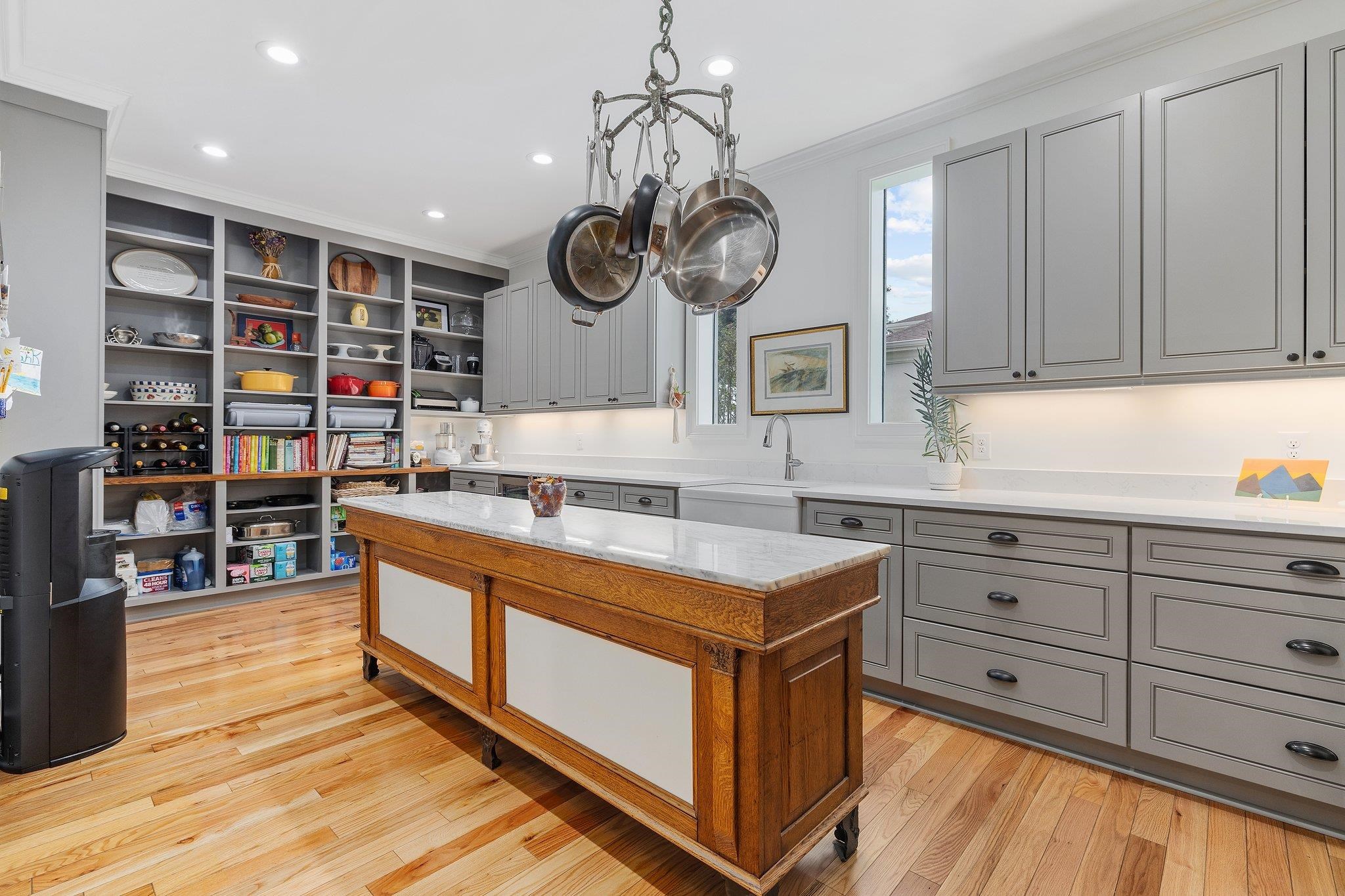 1324 Harbour Watch SW