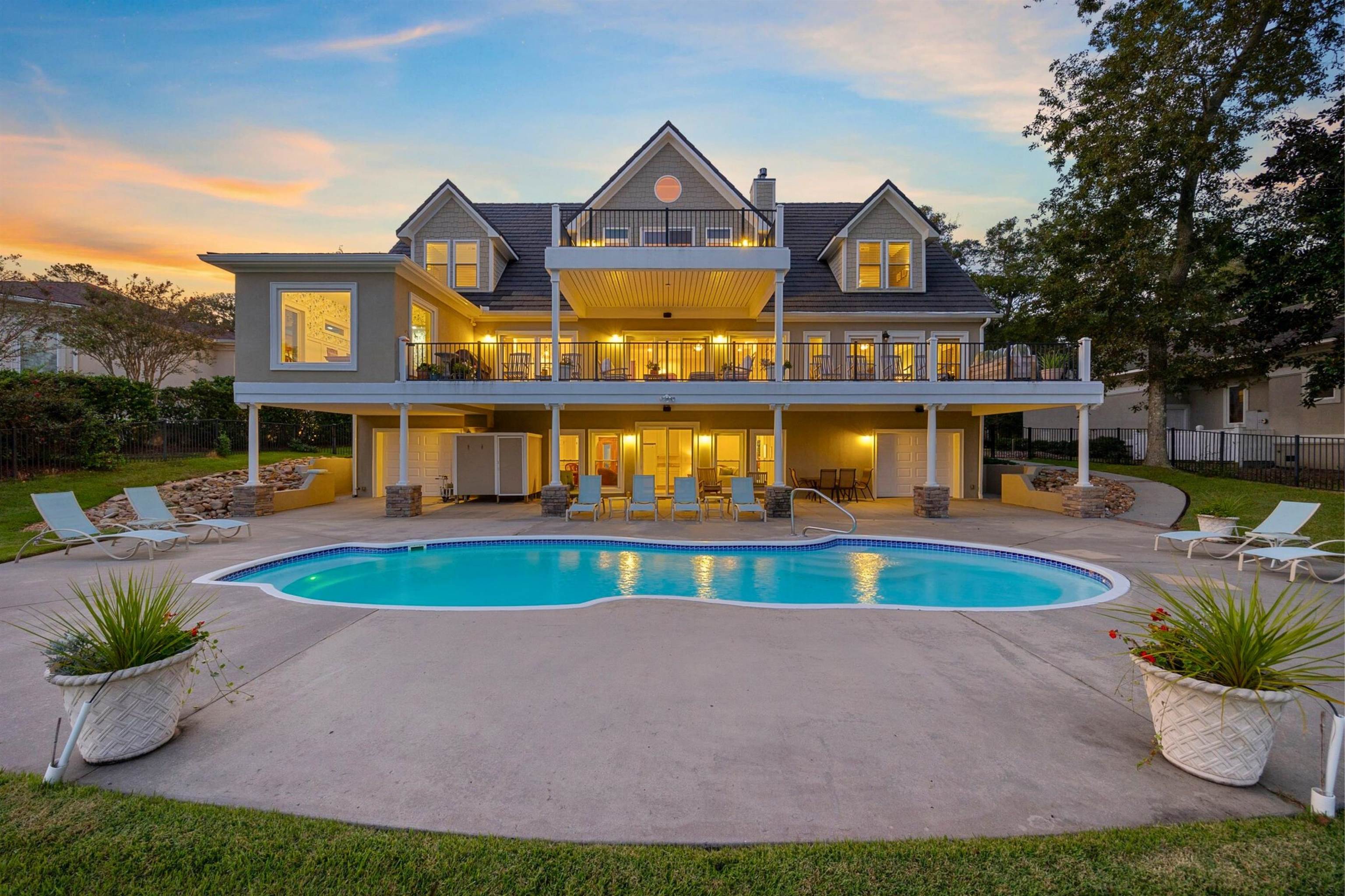 1324 Harbour Watch SW