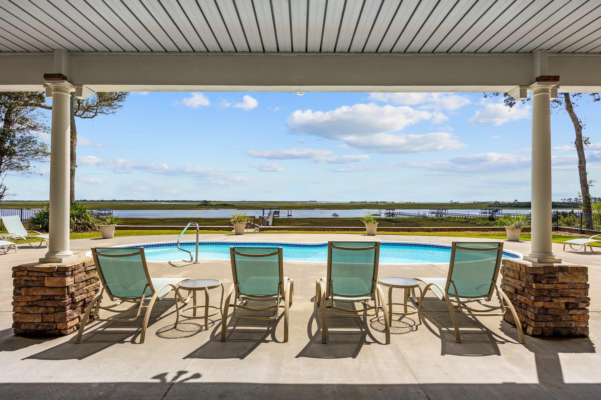 1324 Harbour Watch SW