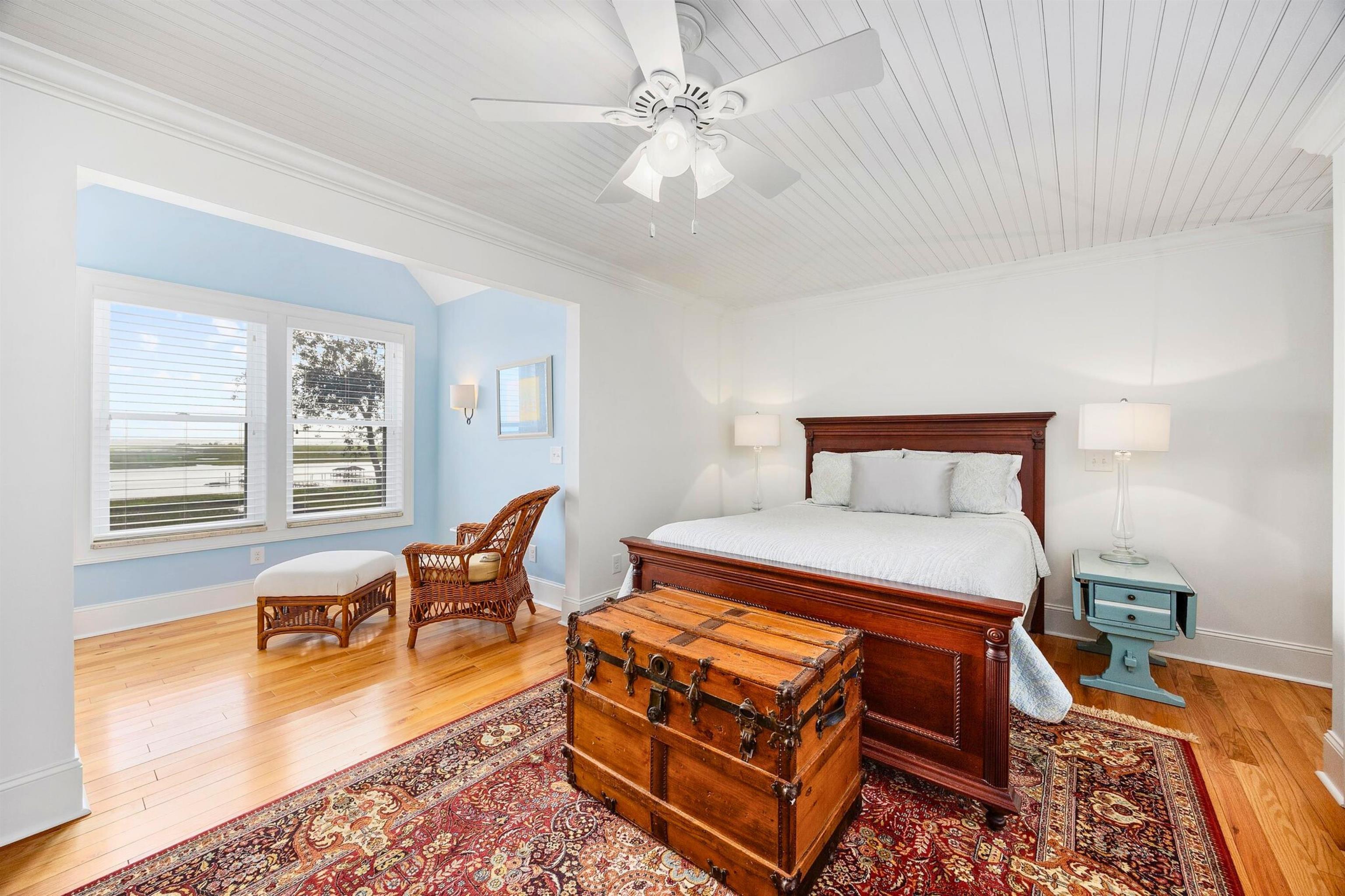 1324 Harbour Watch SW