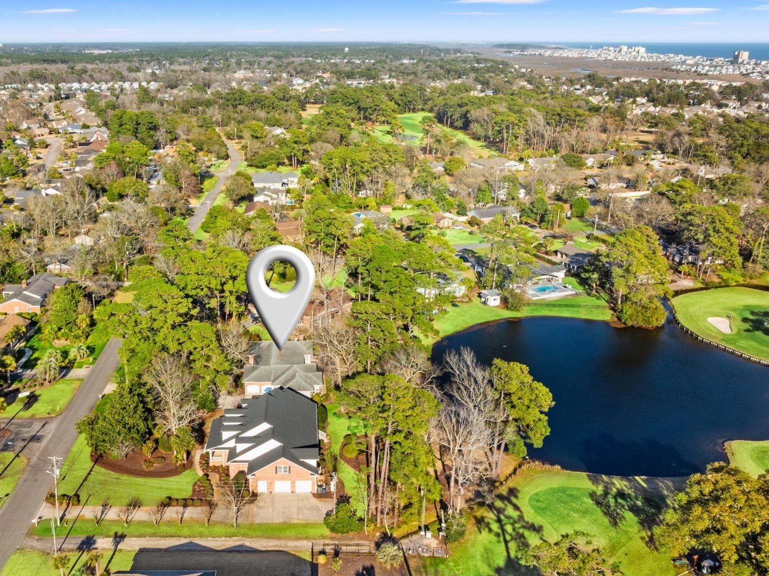1208 GolfView Dr.