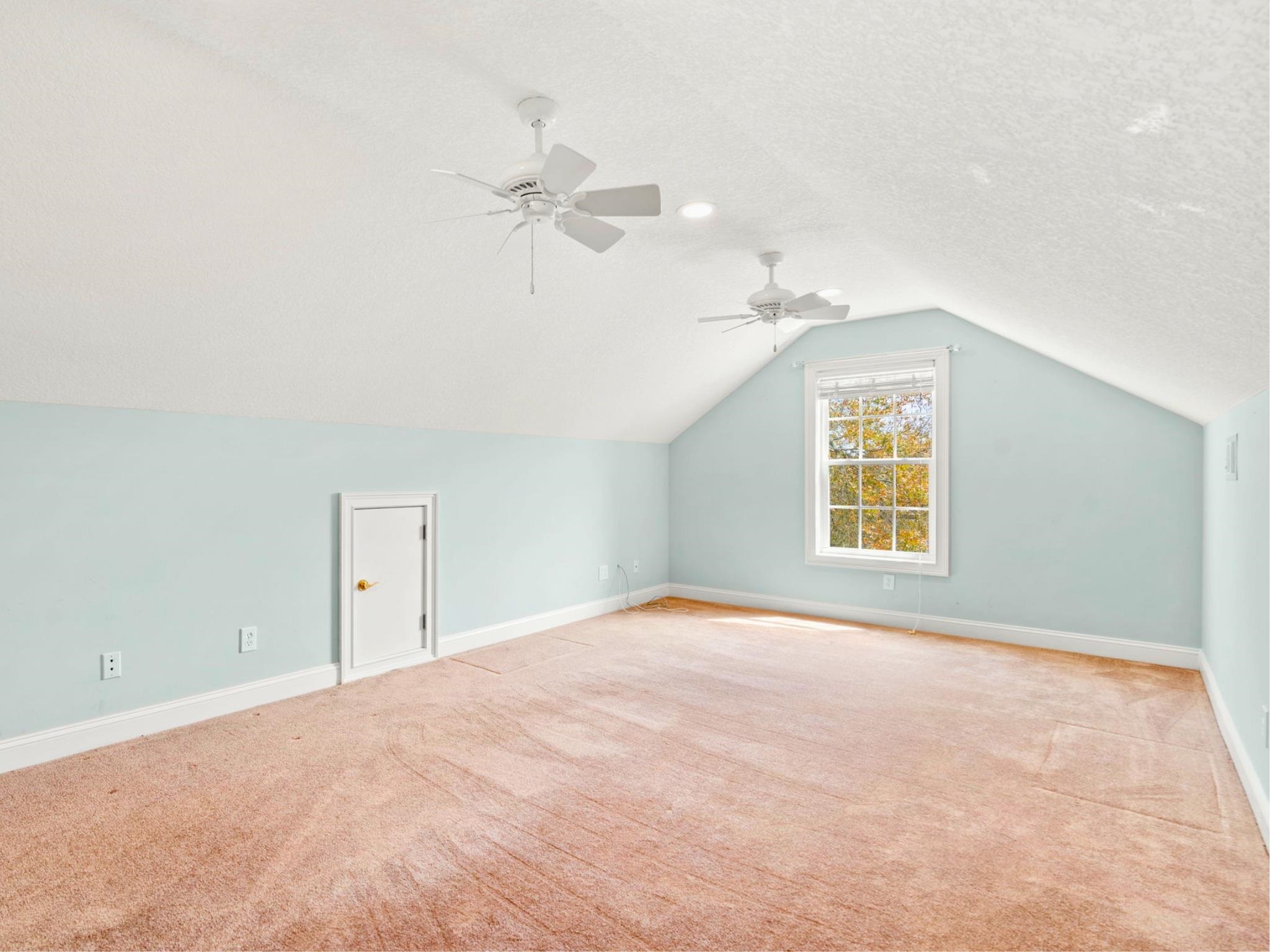 502 Tradewind Ct.
