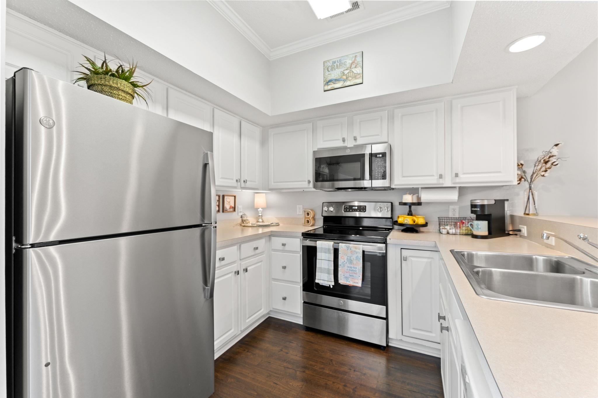 114 Scotch Broom Dr. Unit: M103