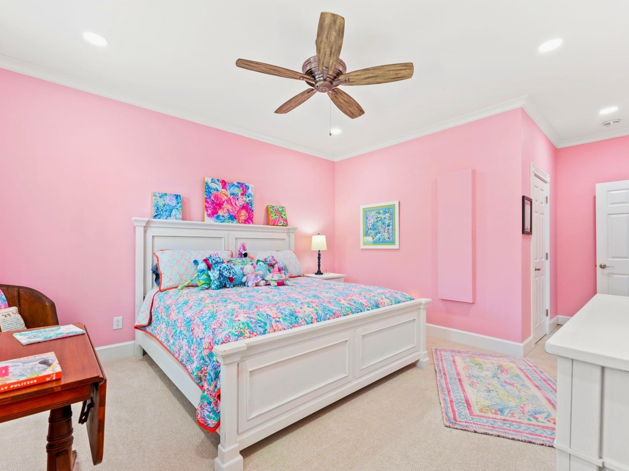 404 Shoreline Dr. E