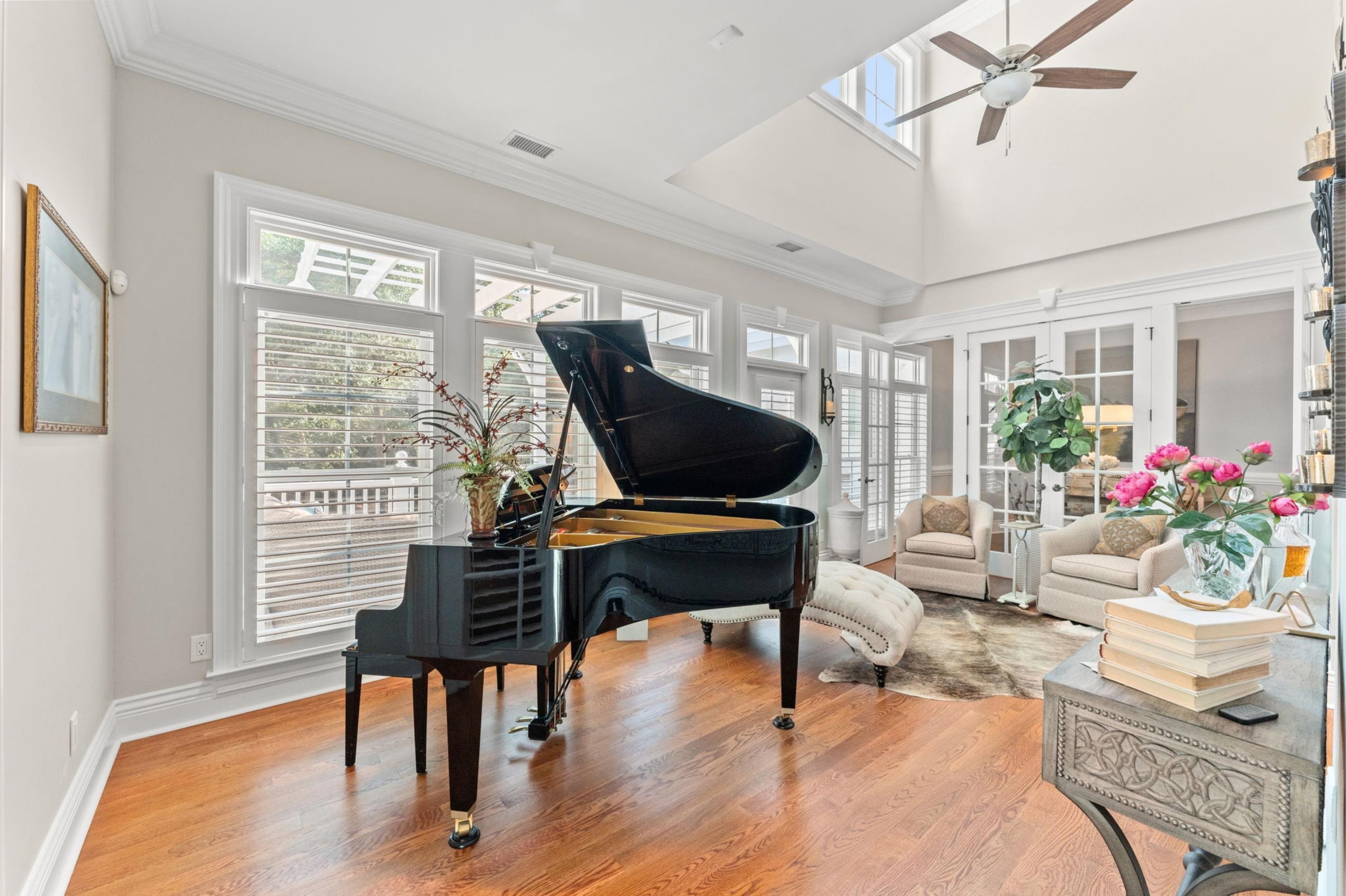 663 Parish Dr.
