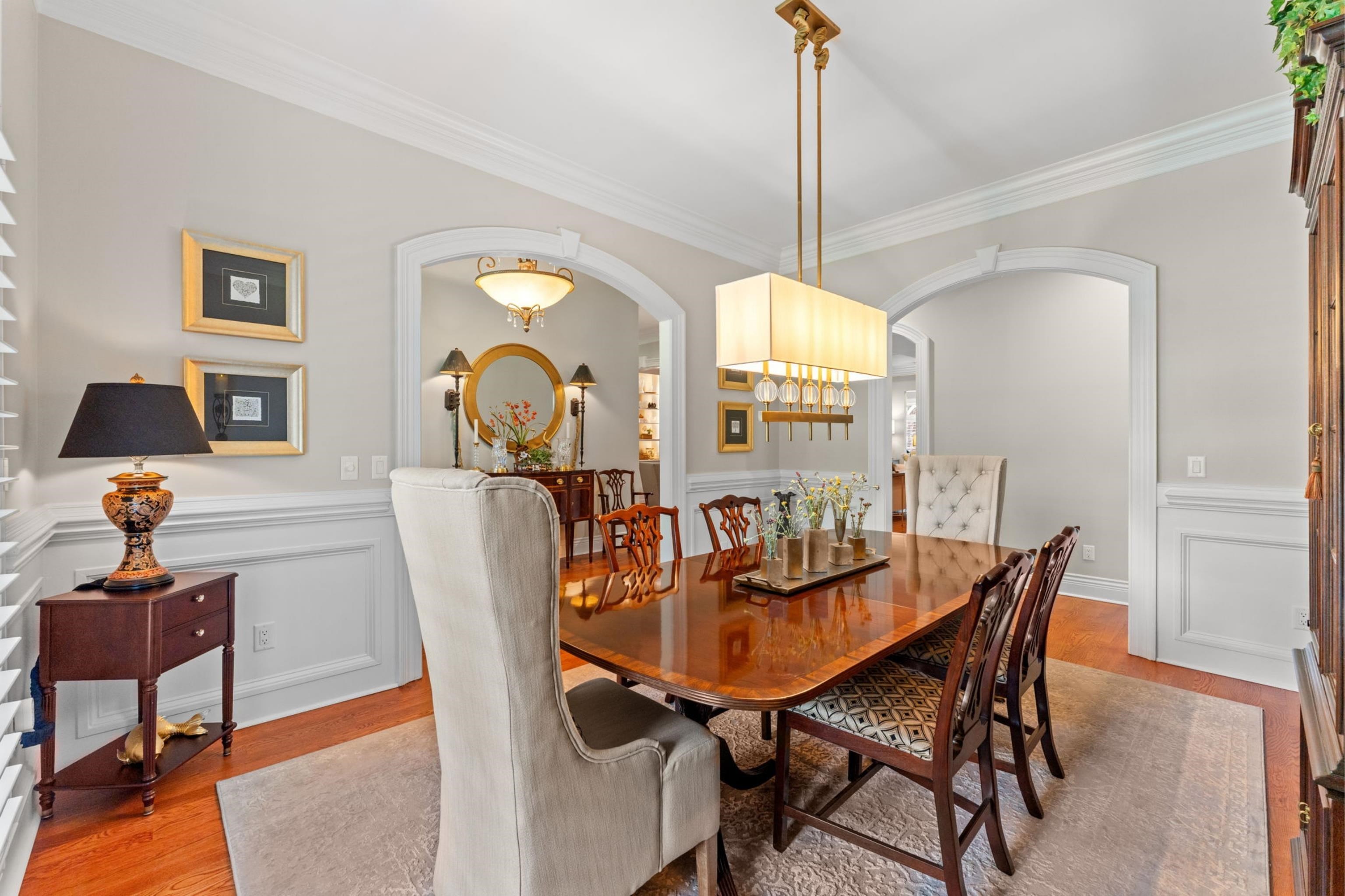 663 Parish Dr.