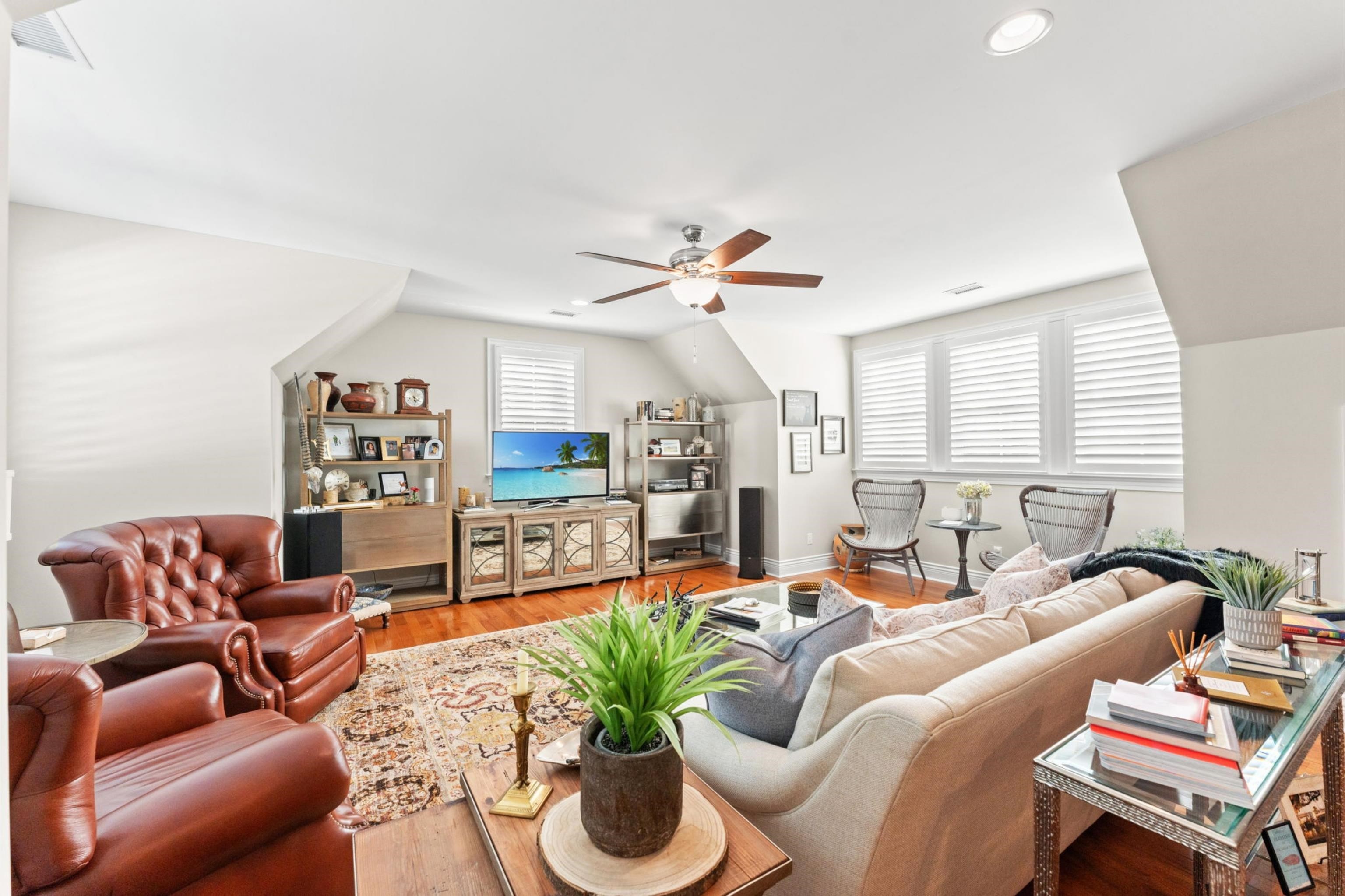 663 Parish Dr.