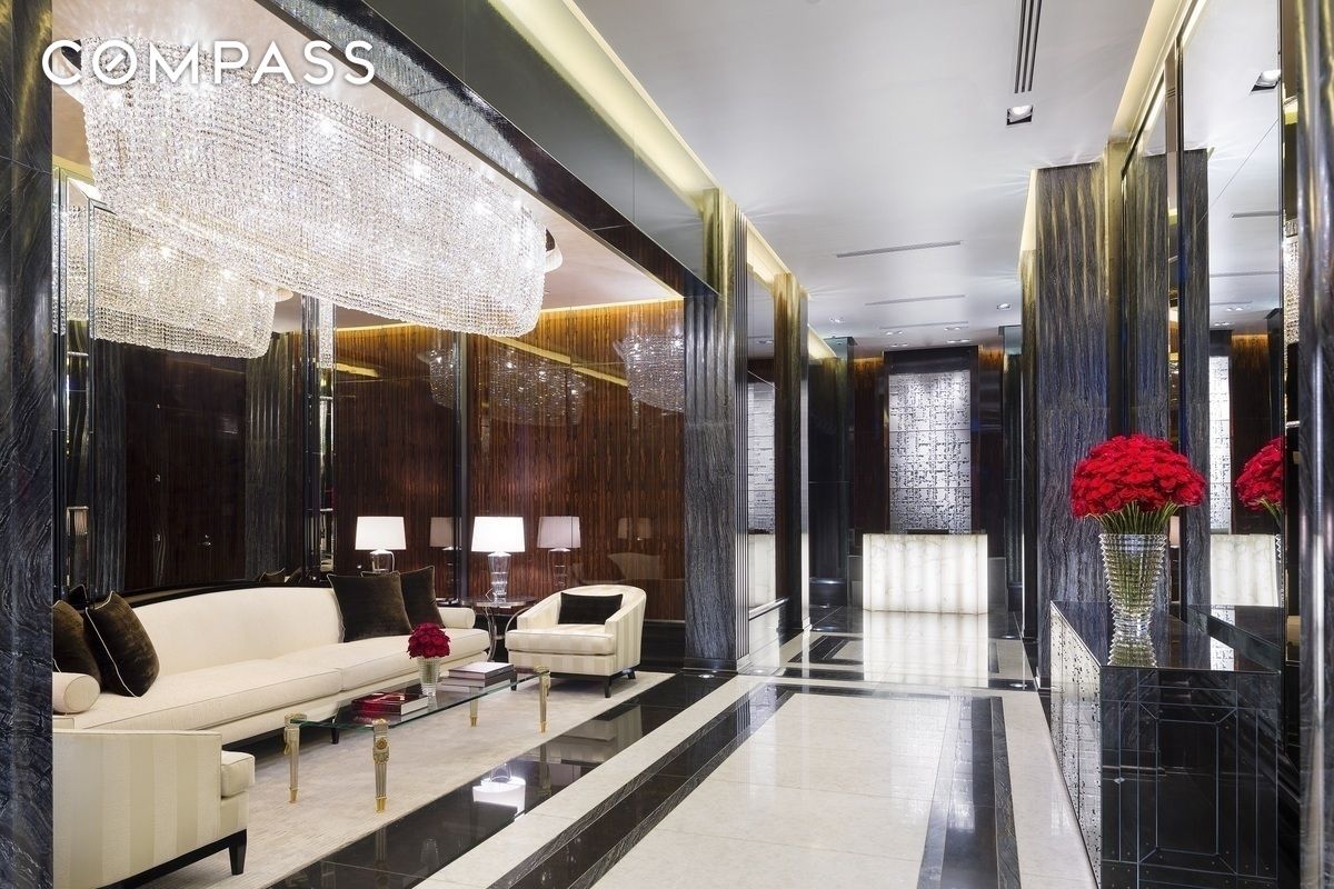 20 W 53rd Street 22A