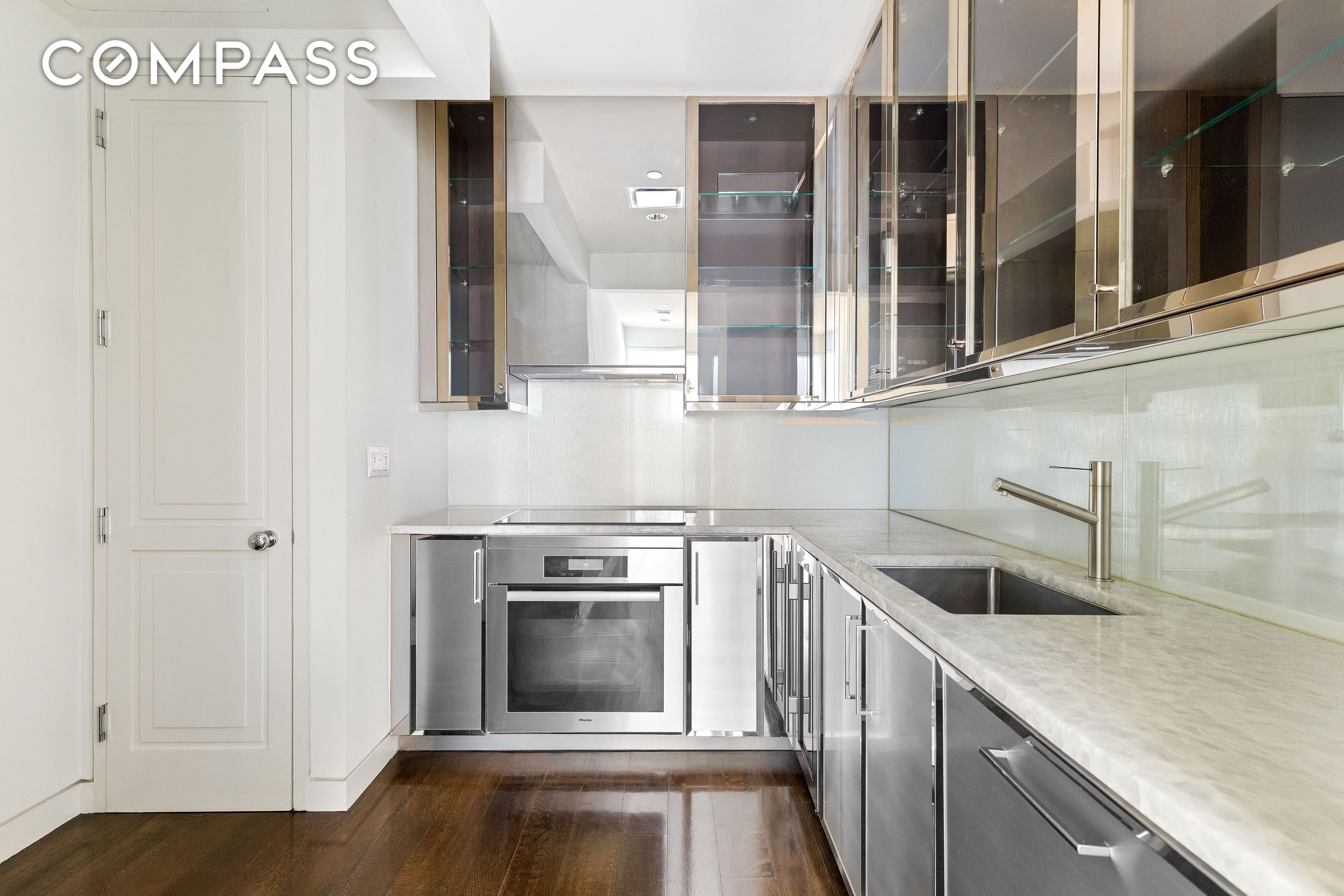 20 W 53rd Street 22A