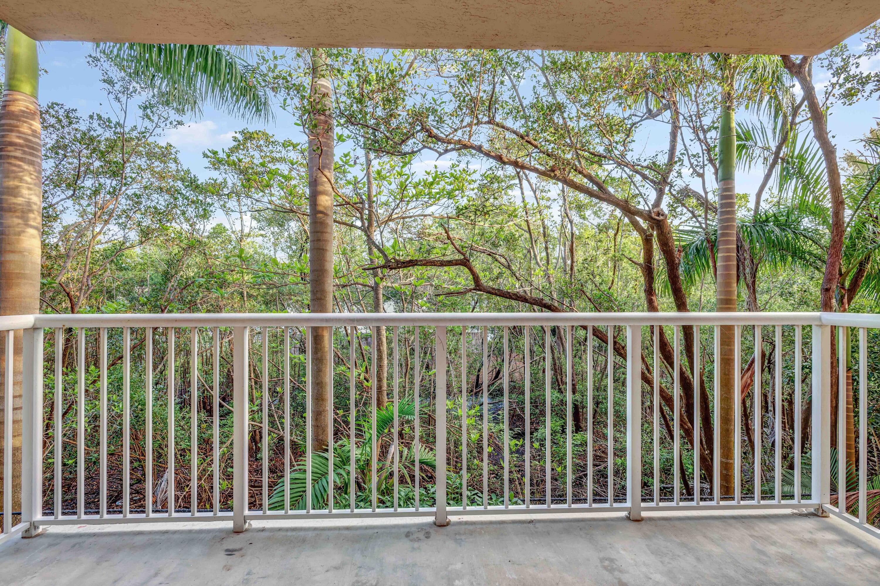 529 E Sheridan Street 2061