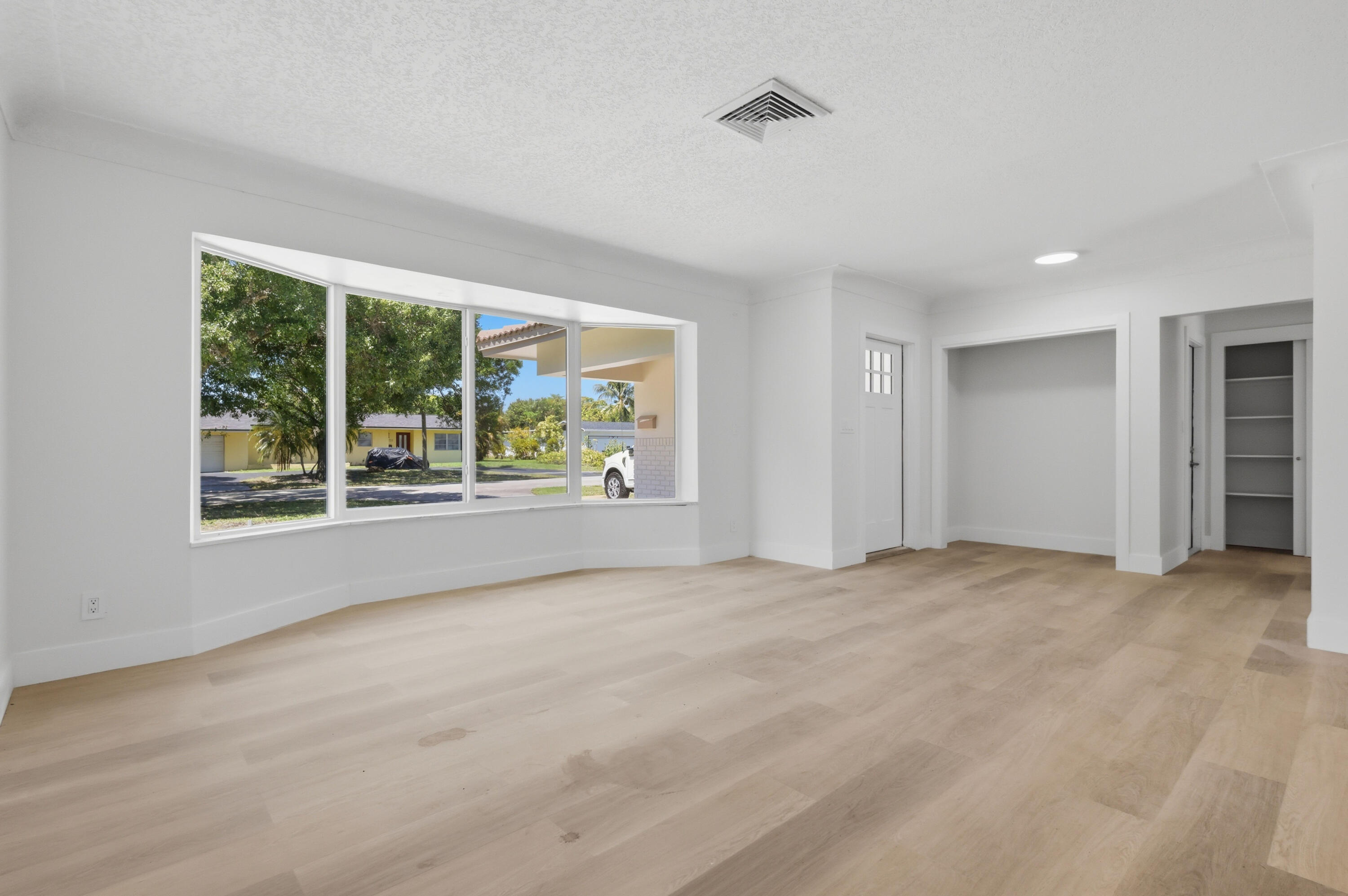 720 NW 67th Avenue