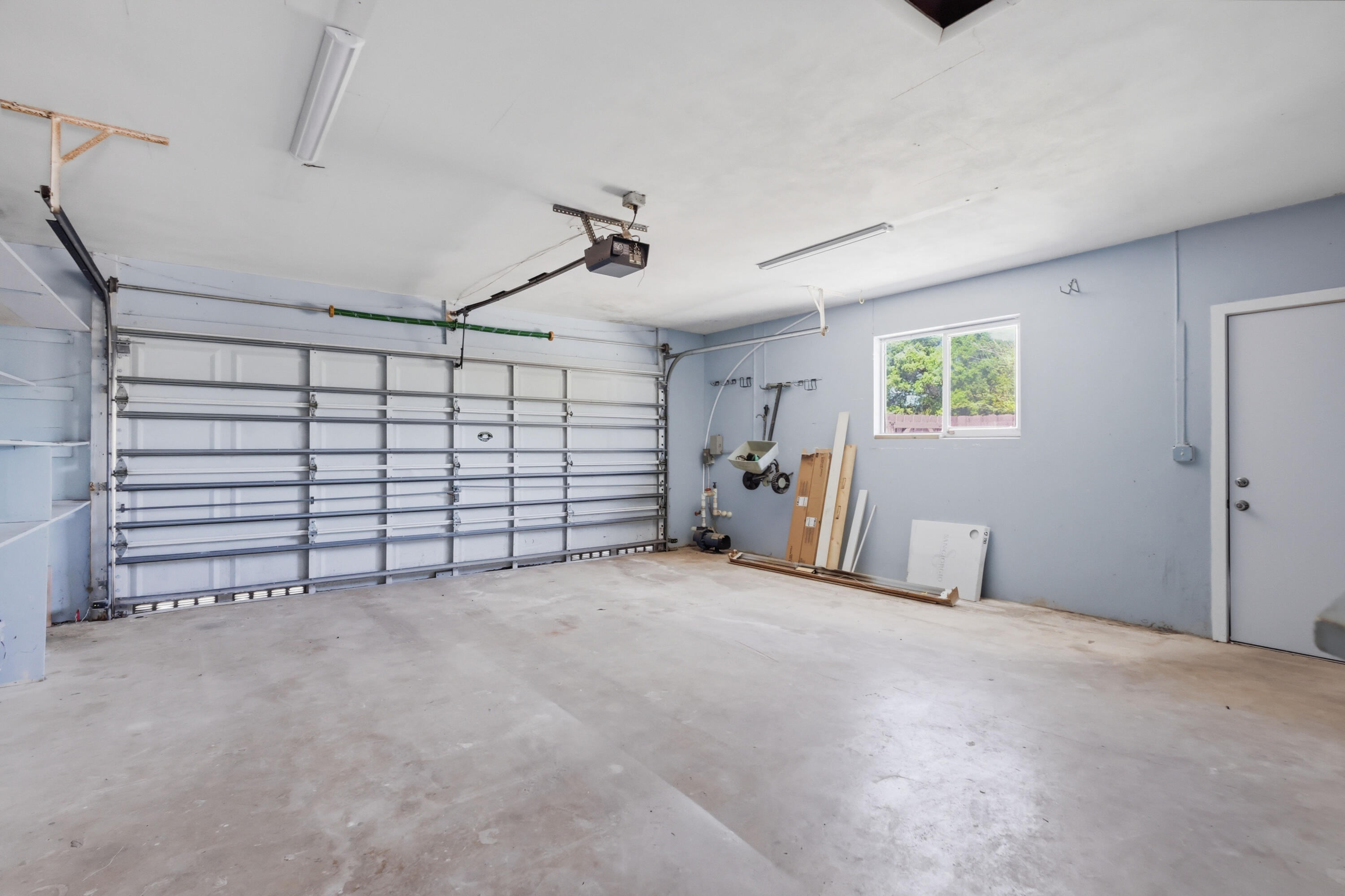 720 NW 67th Avenue