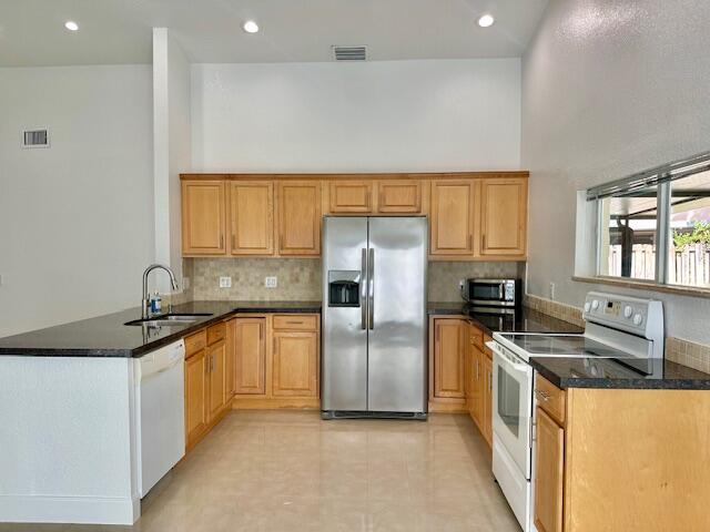 6100 W Falcons Lea Drive