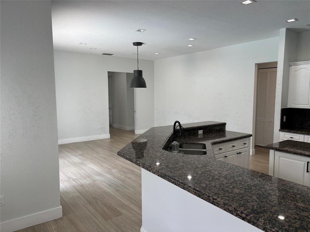 16650 SW 67th Place