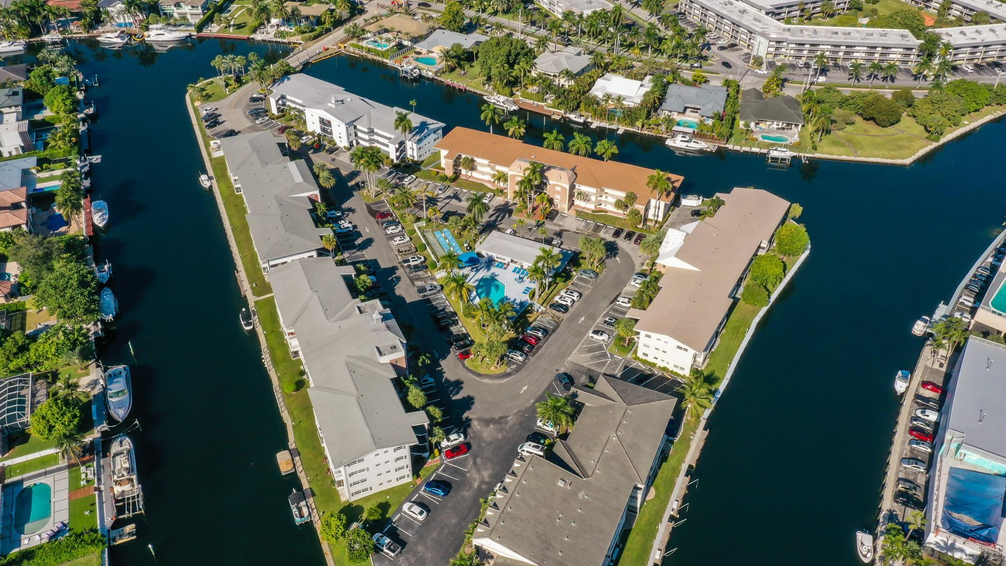 450 Paradise Isle Boulevard