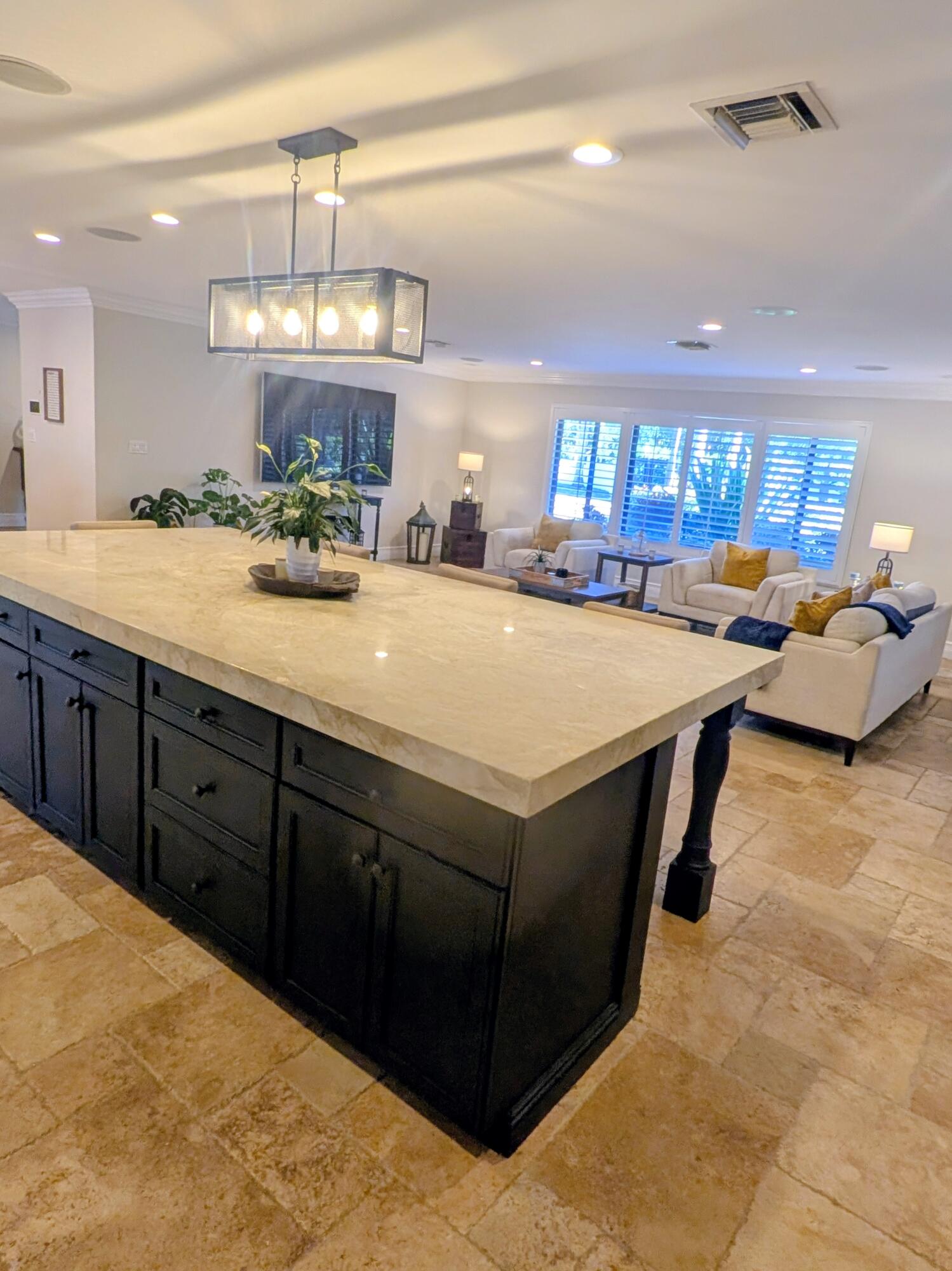 14701 Sunset Lane