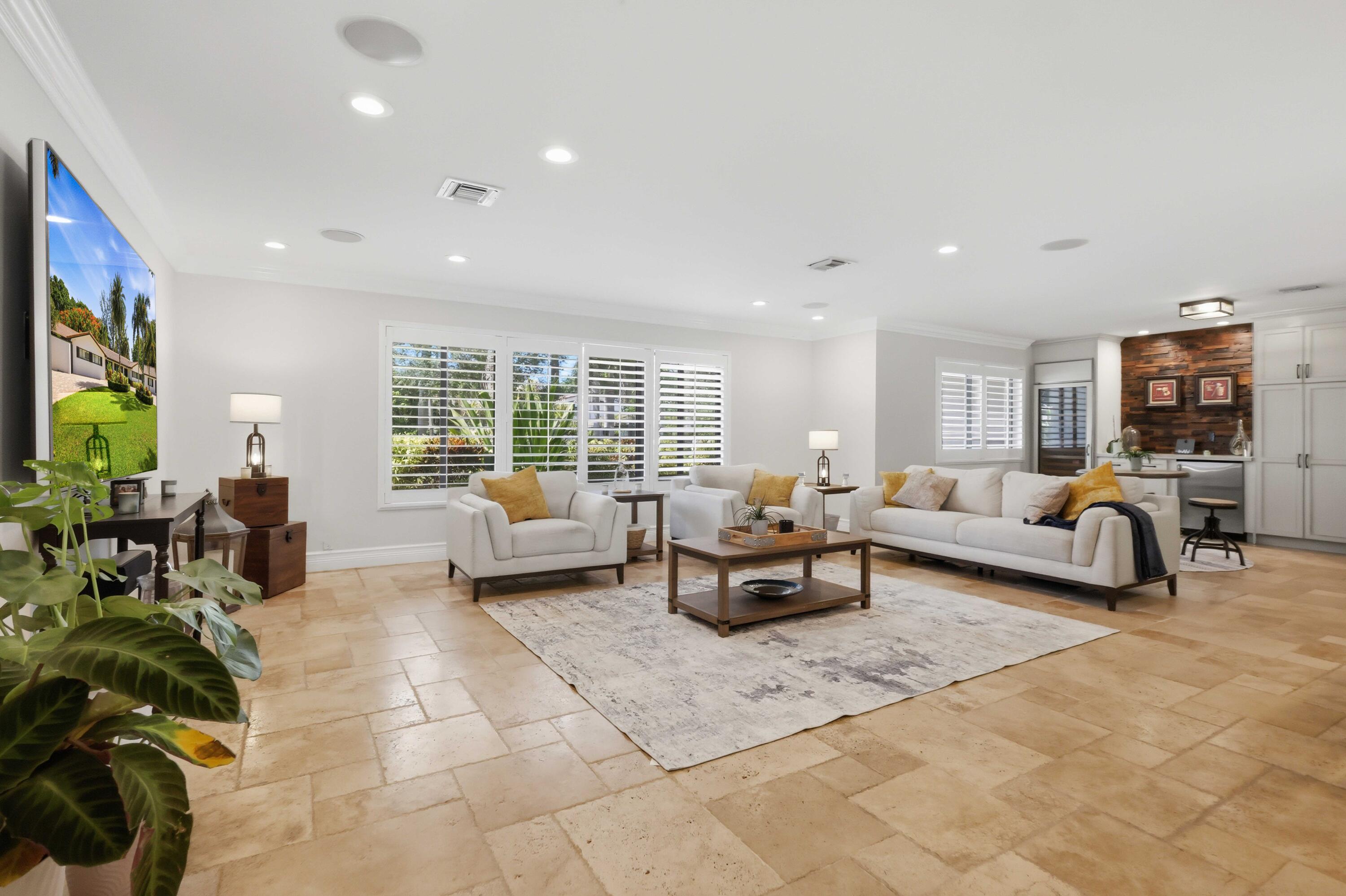 14701 Sunset Lane