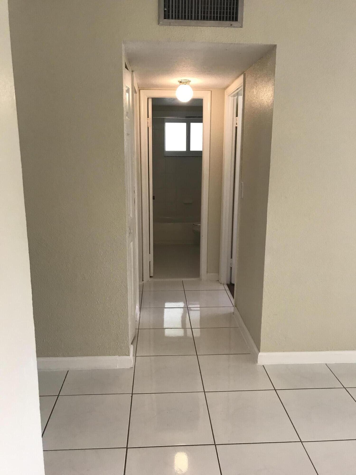 7850 Camino Real O-201