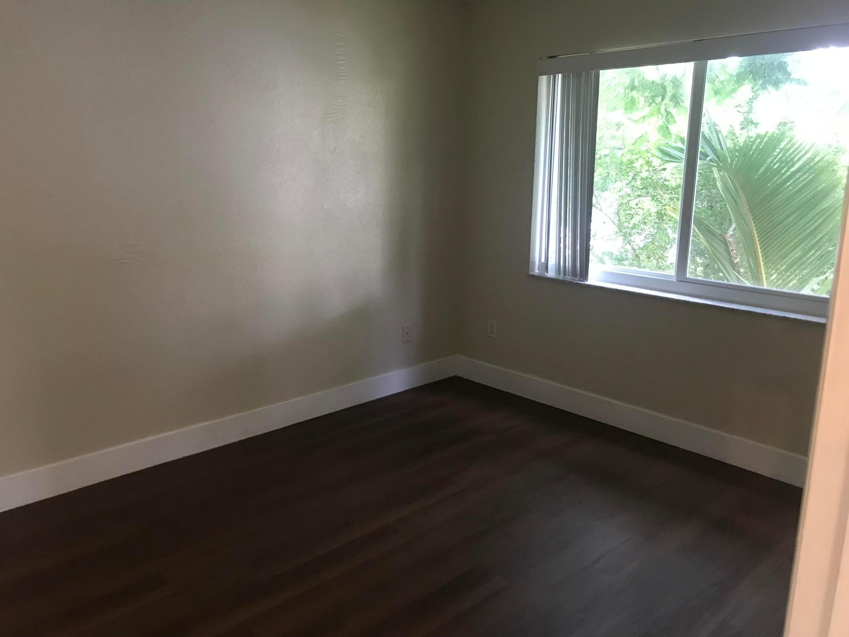 7850 Camino Real O-201