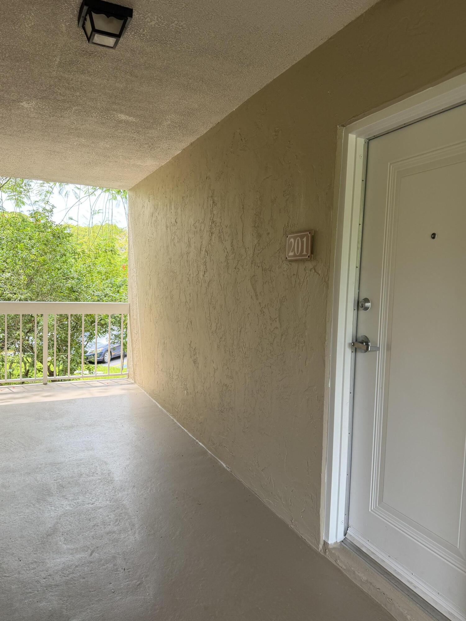 7850 Camino Real O-201