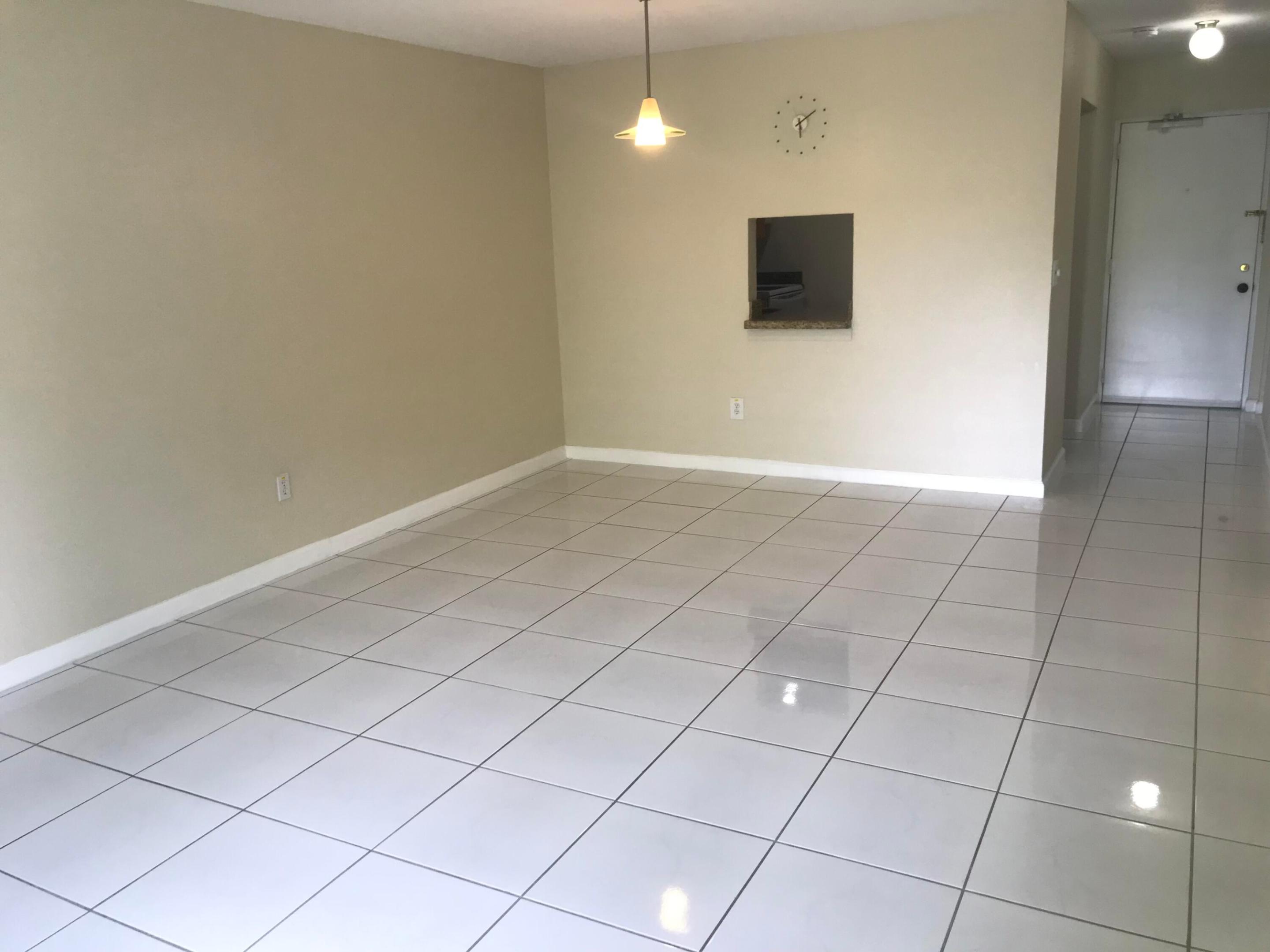 7850 Camino Real O-201